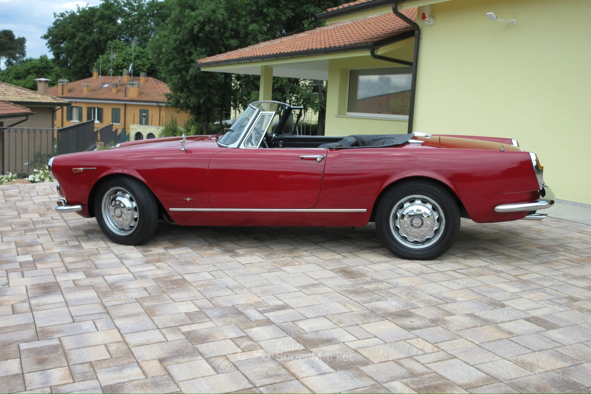 Alfa Romeo 2600 Spider