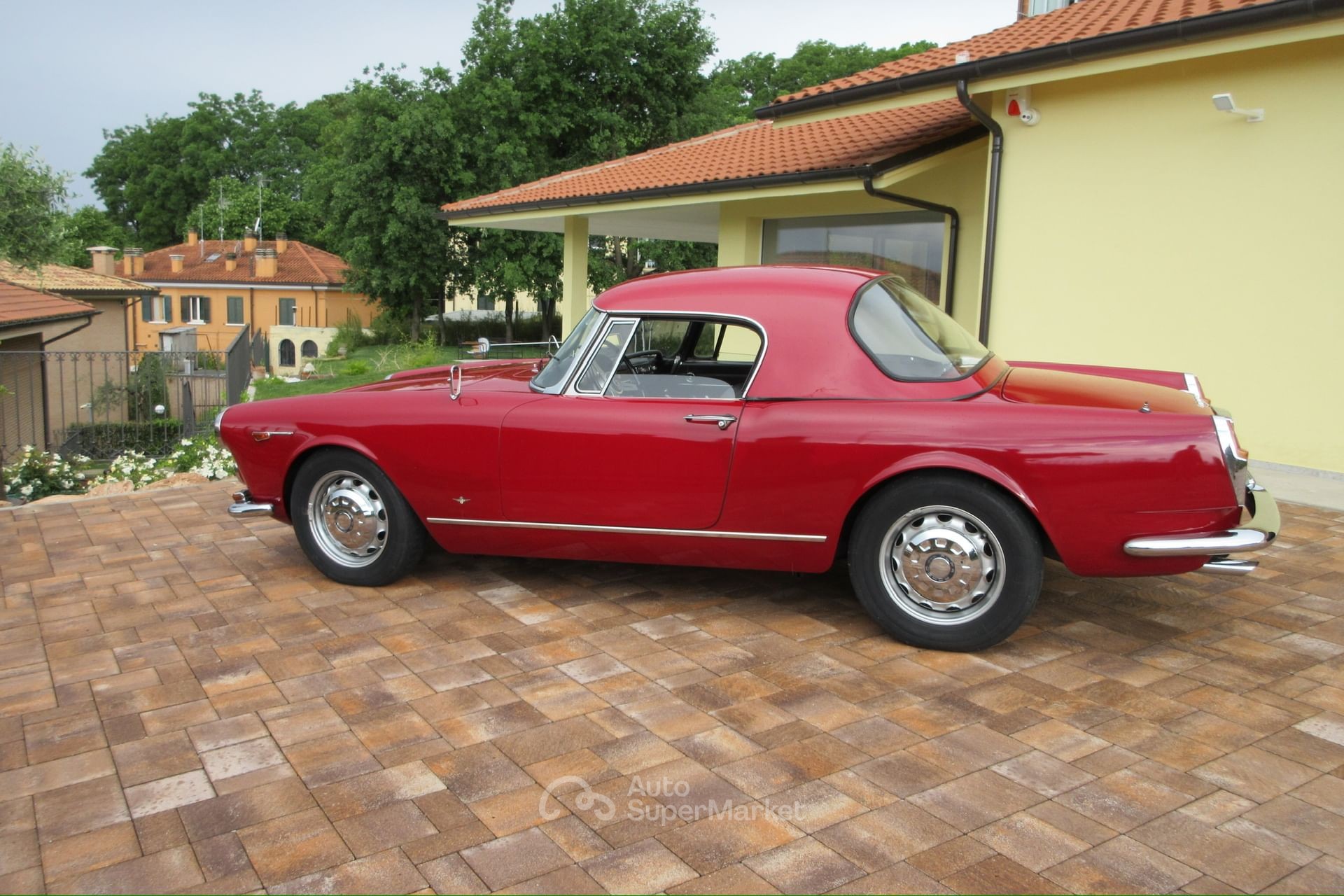 Alfa Romeo 2600 Spider