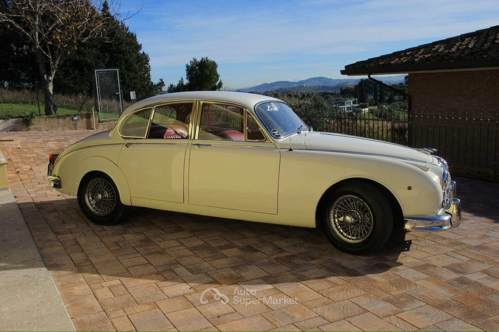Jaguar MK2