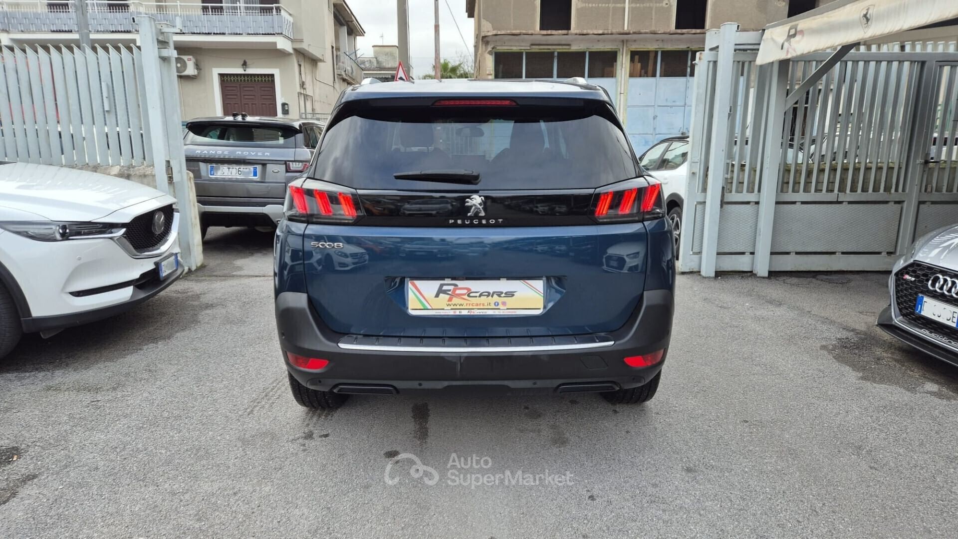 Peugeot 5008
