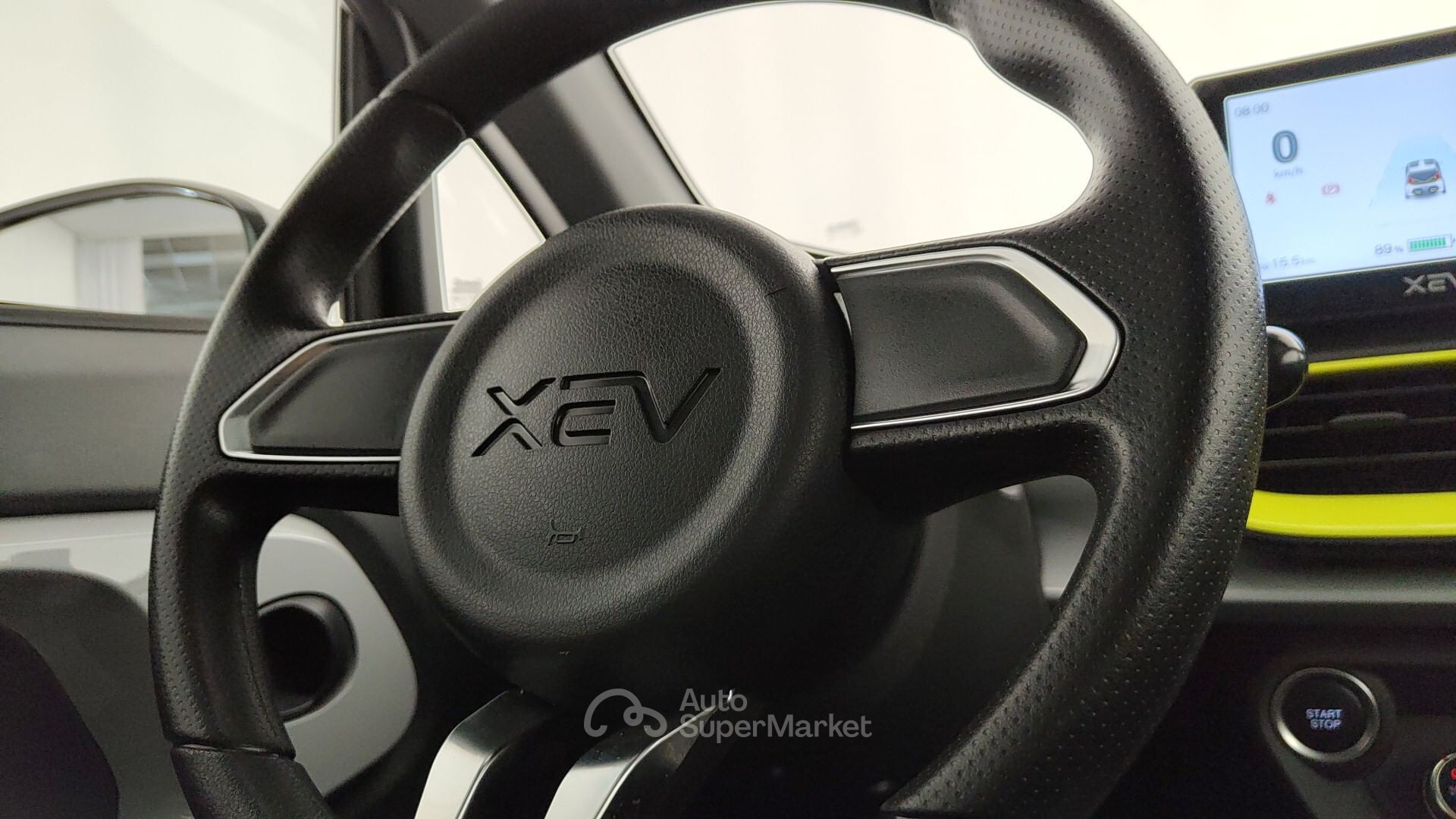 XEV Yoyo