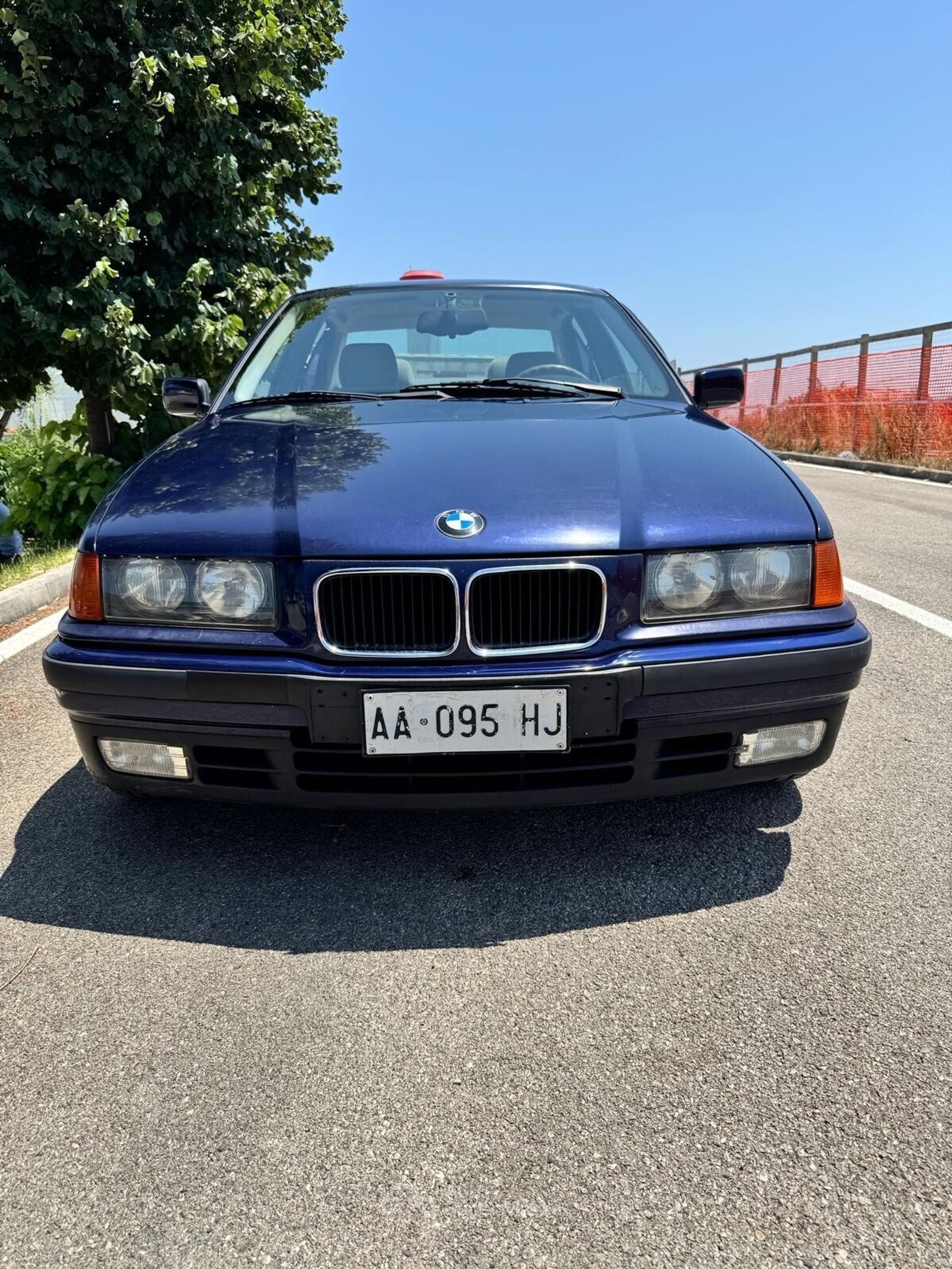BMW Serie 3 318is
