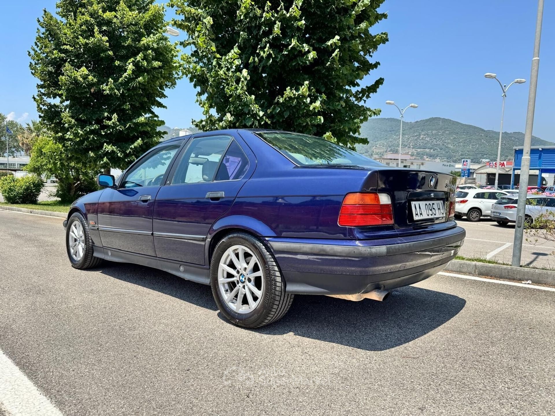 BMW Serie 3 318is