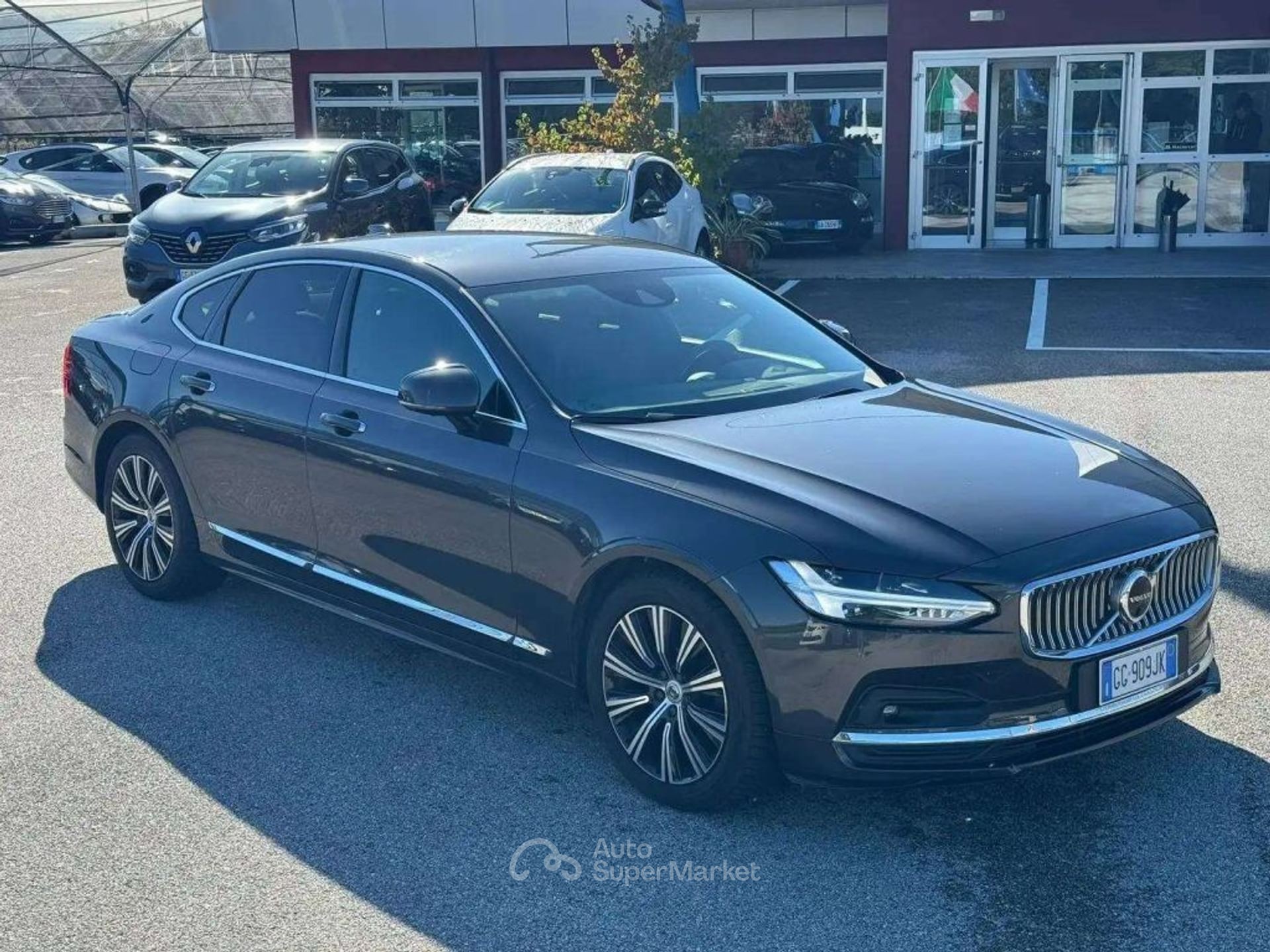Volvo S90