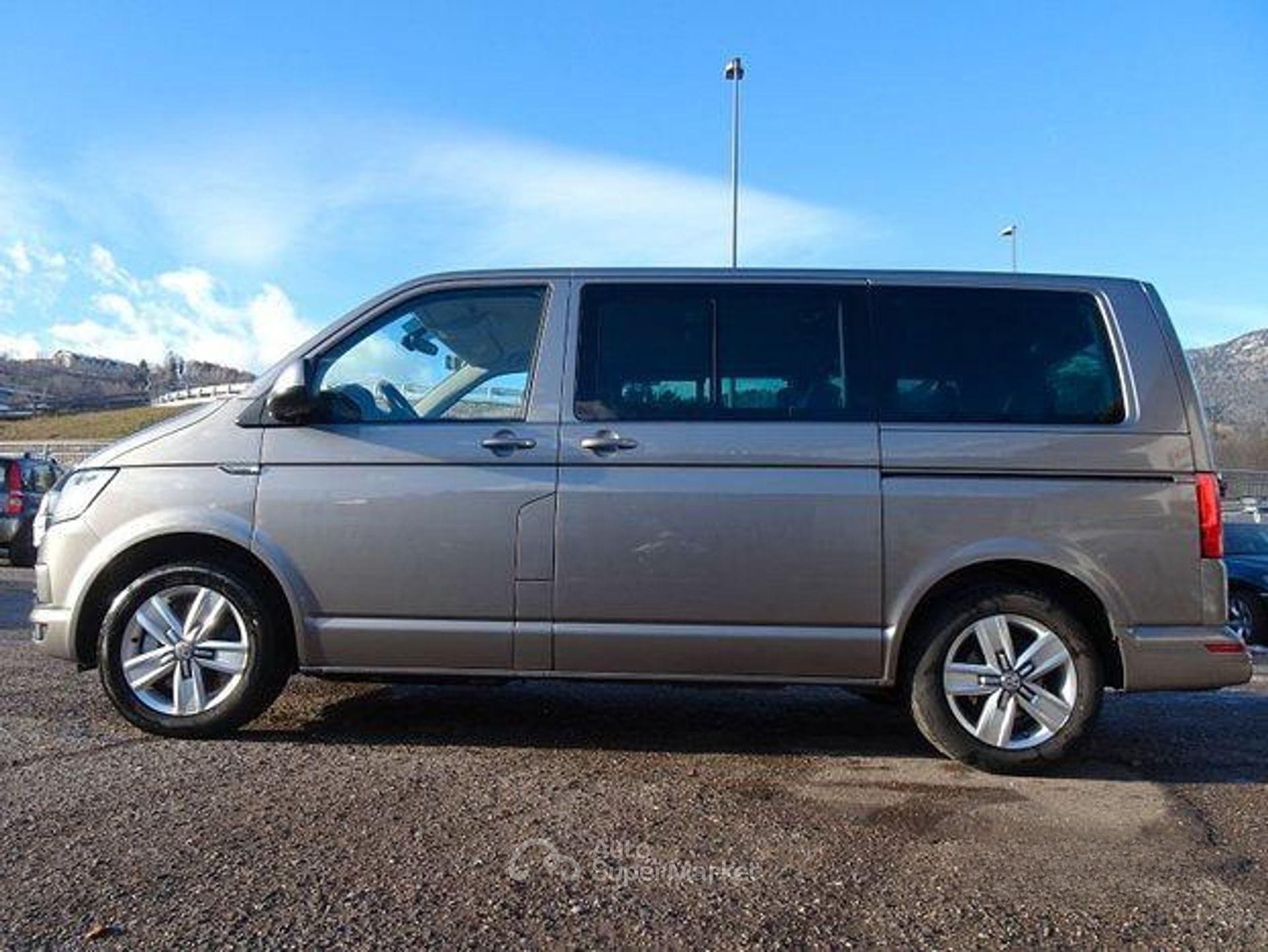 Volkswagen Multivan