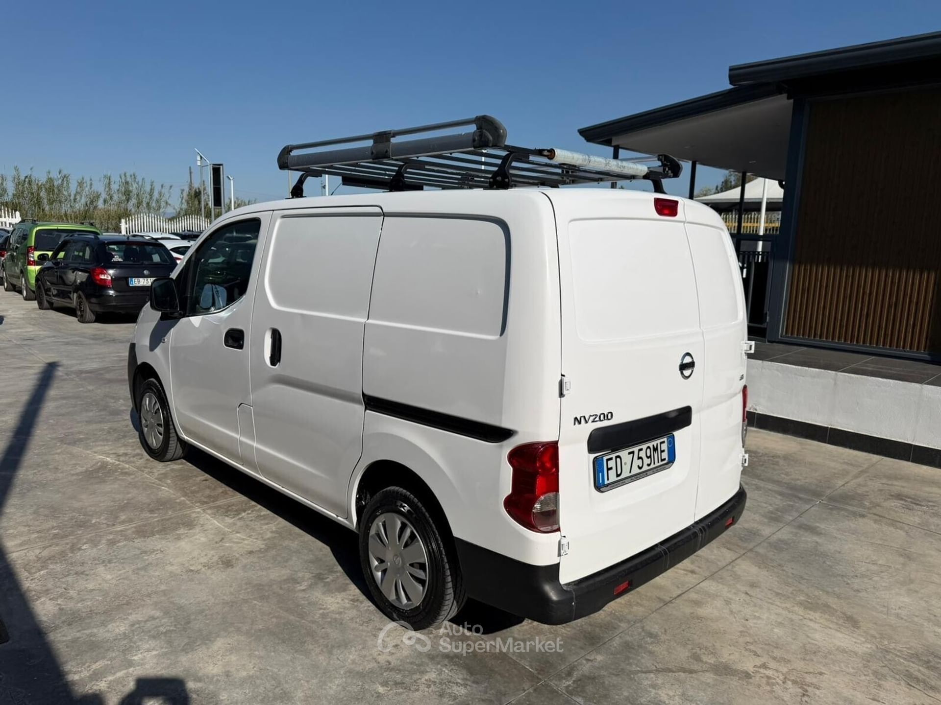 Nissan NV200