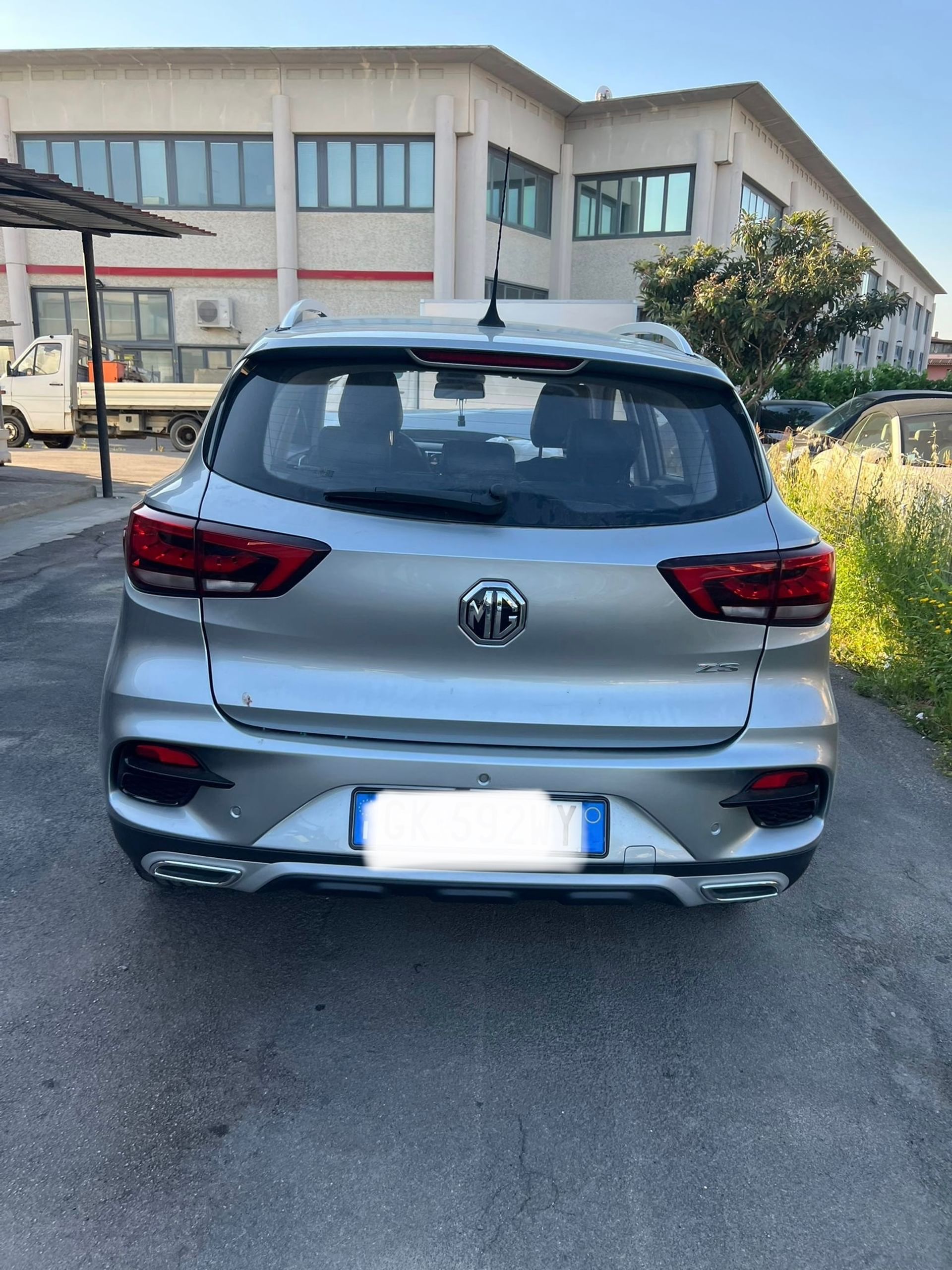 MG ZS