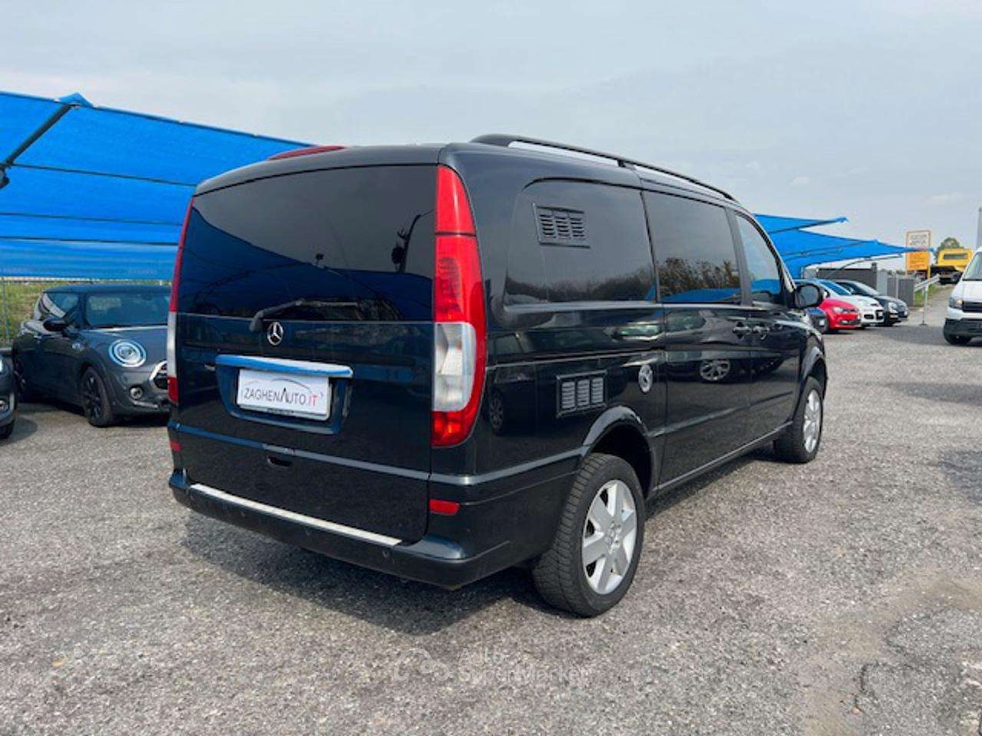 Mercedes-Benz Viano