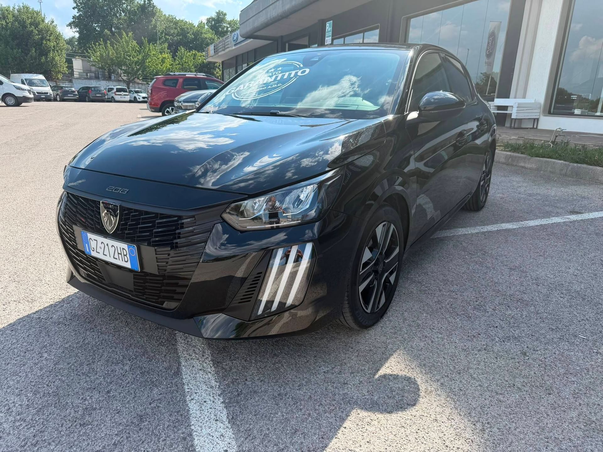 Peugeot 208