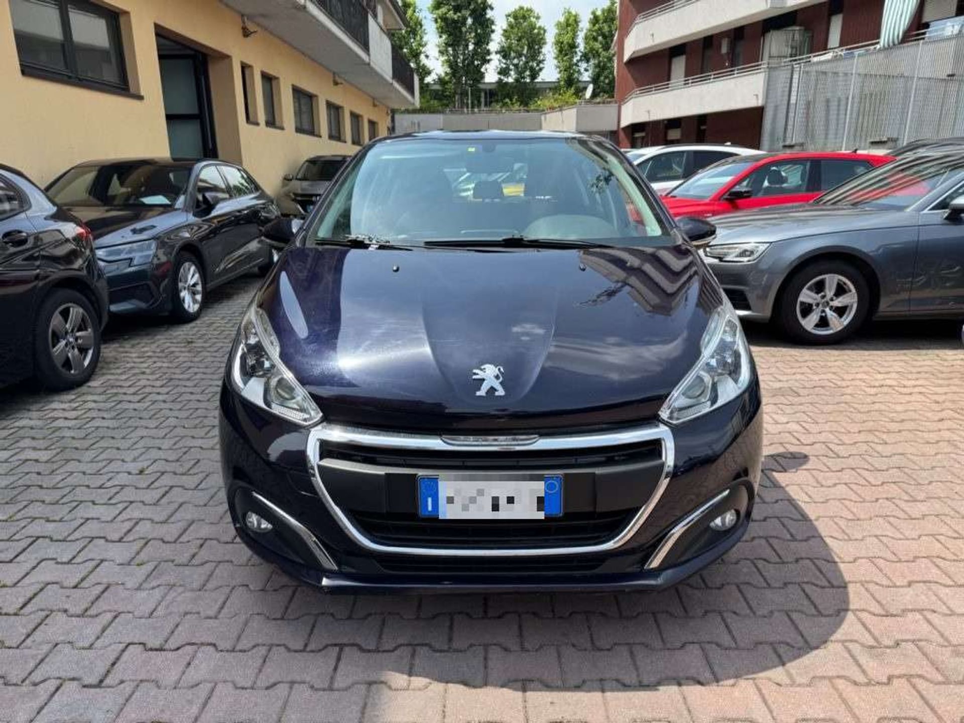 Peugeot 208