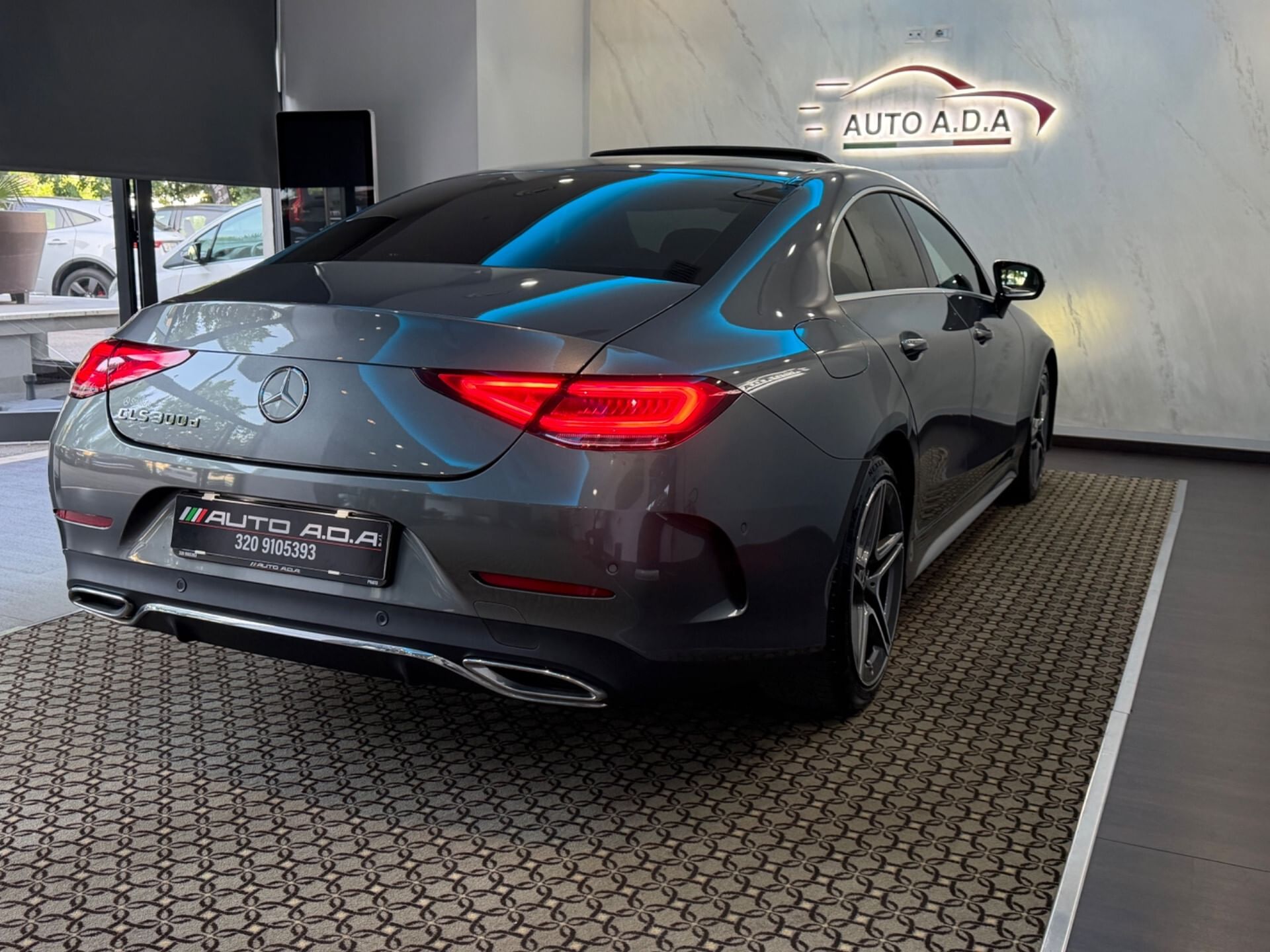Mercedes-Benz CLS