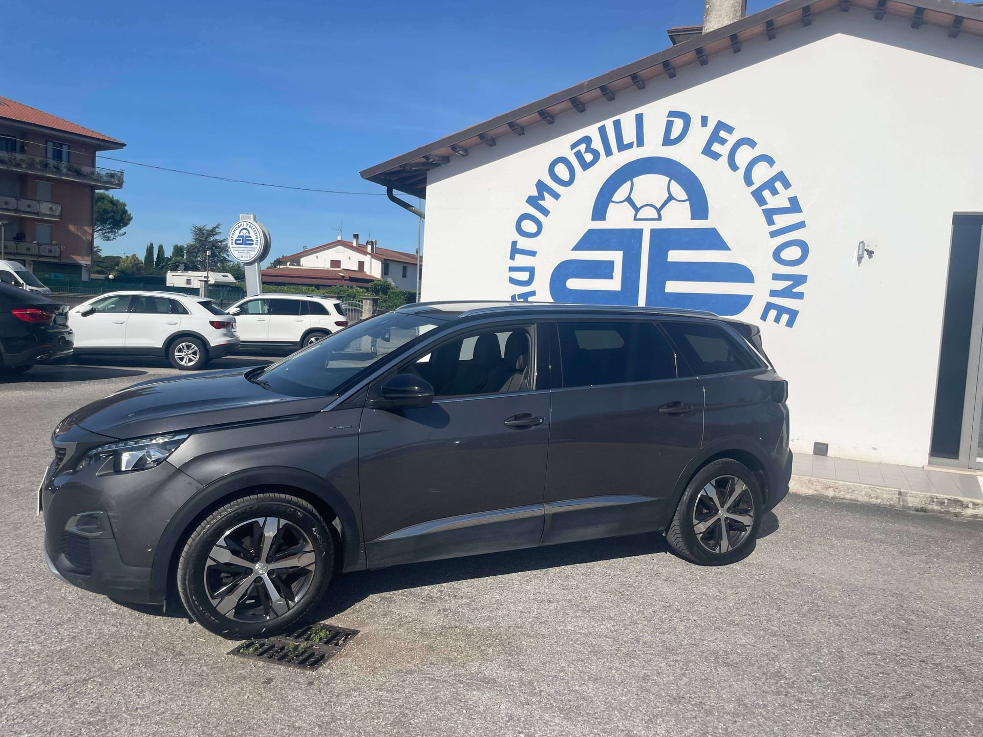 Peugeot 5008