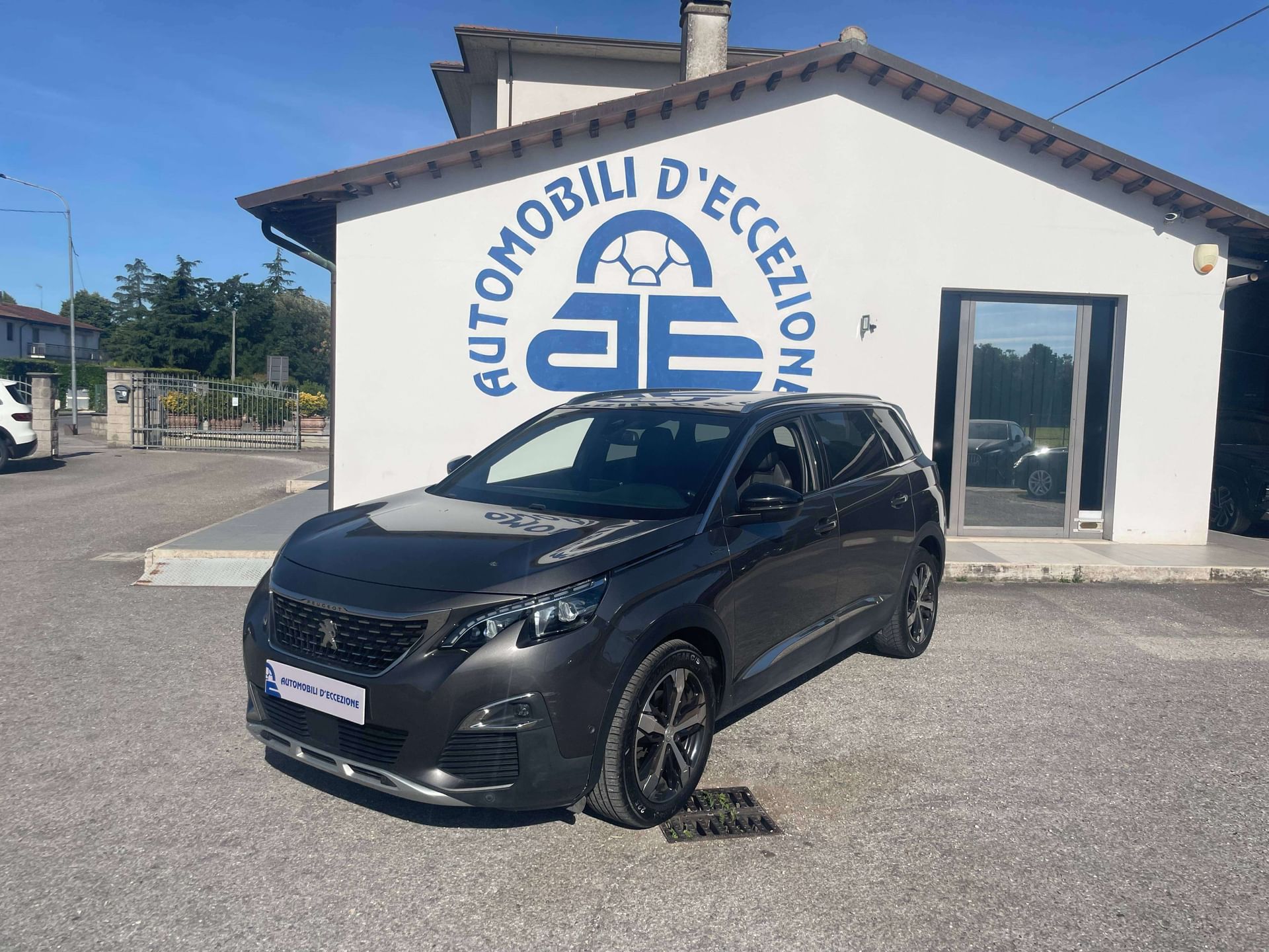 Peugeot 5008