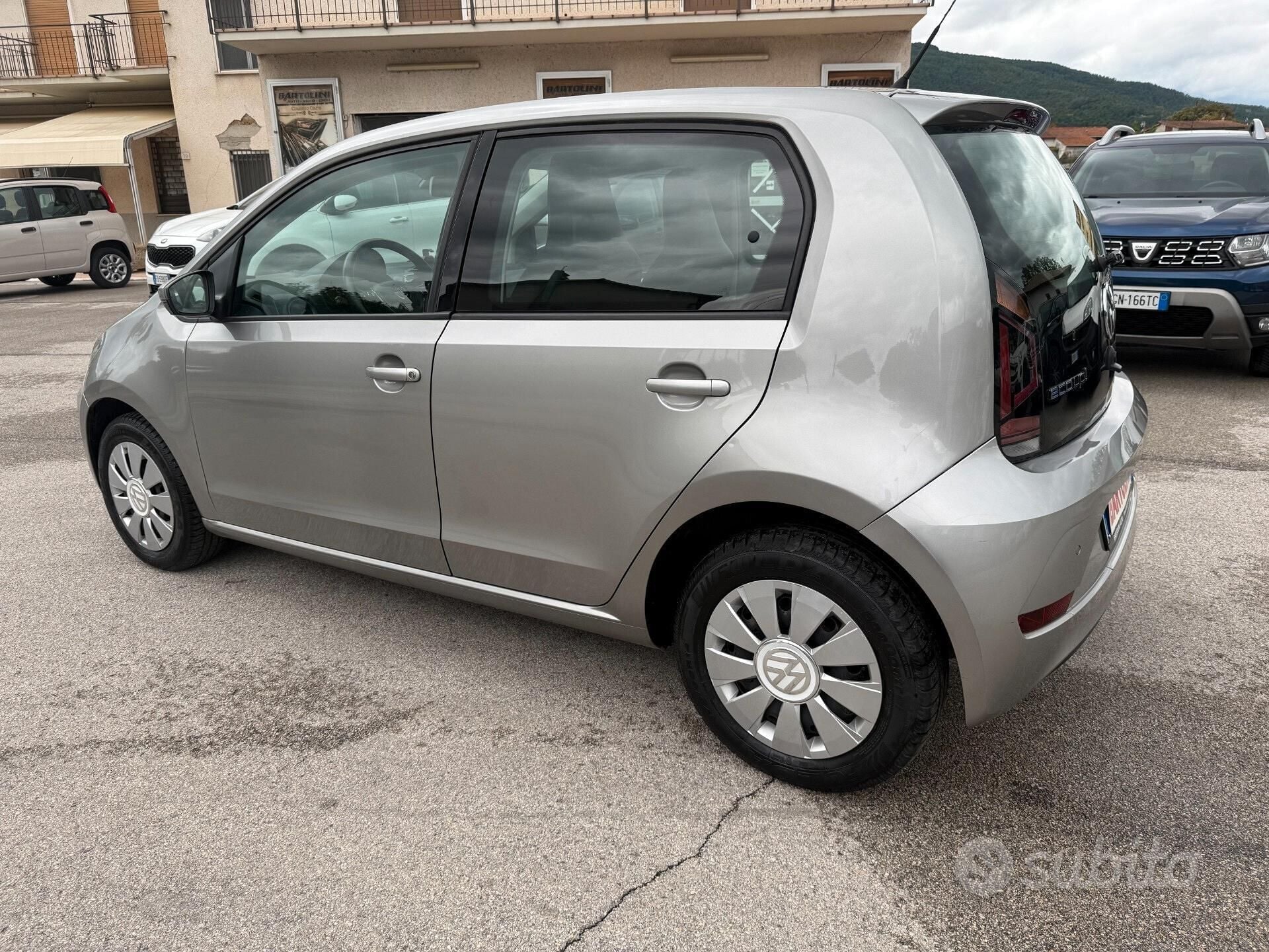 Volkswagen up!