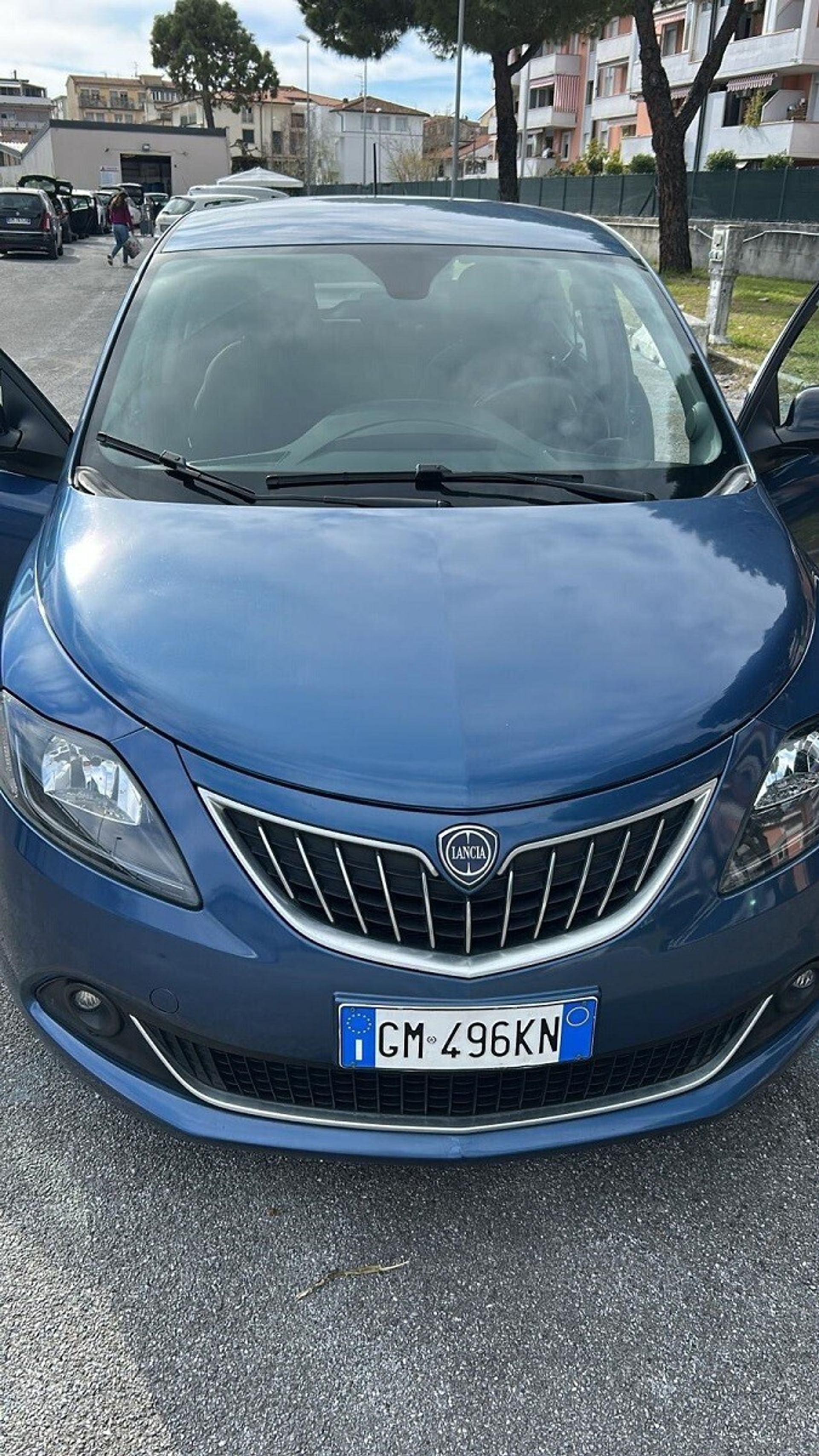 Lancia Ypsilon