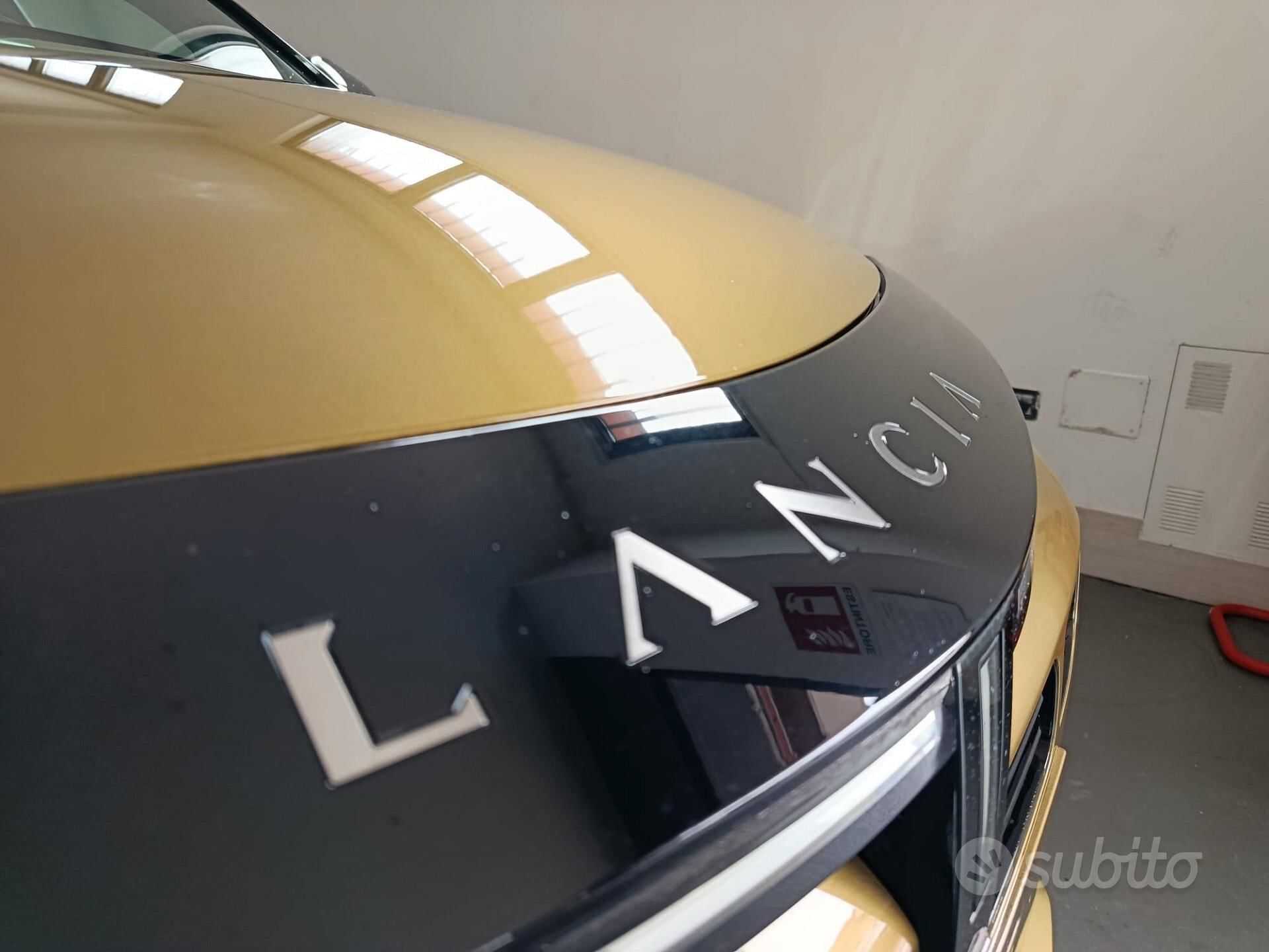 Lancia Ypsilon