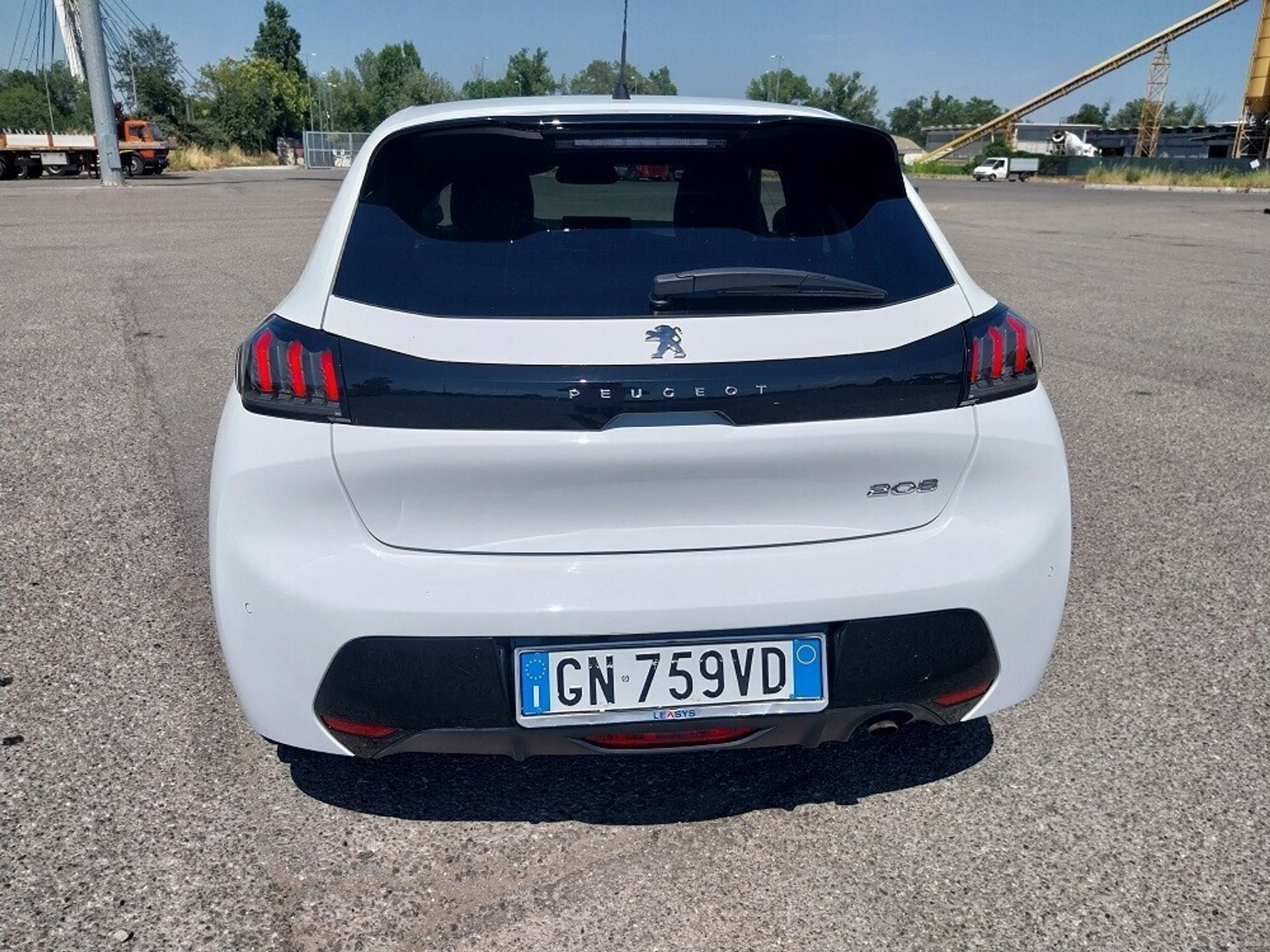 Peugeot 208