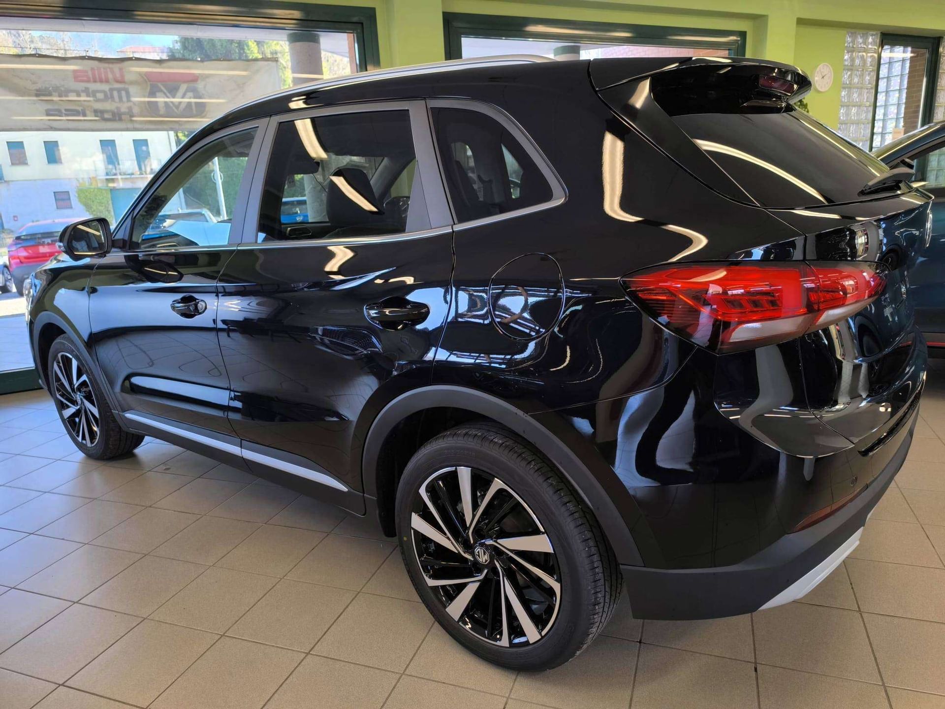 MG ZS