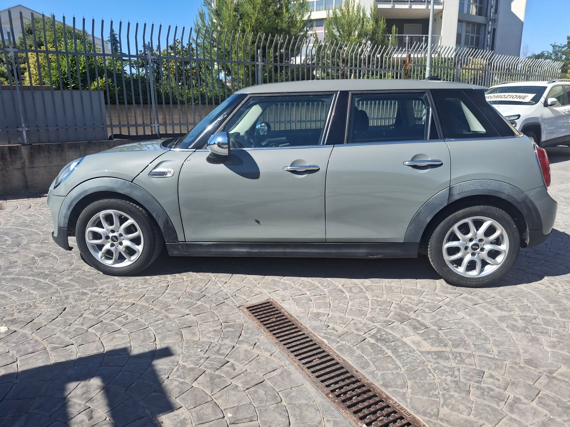 MINI One