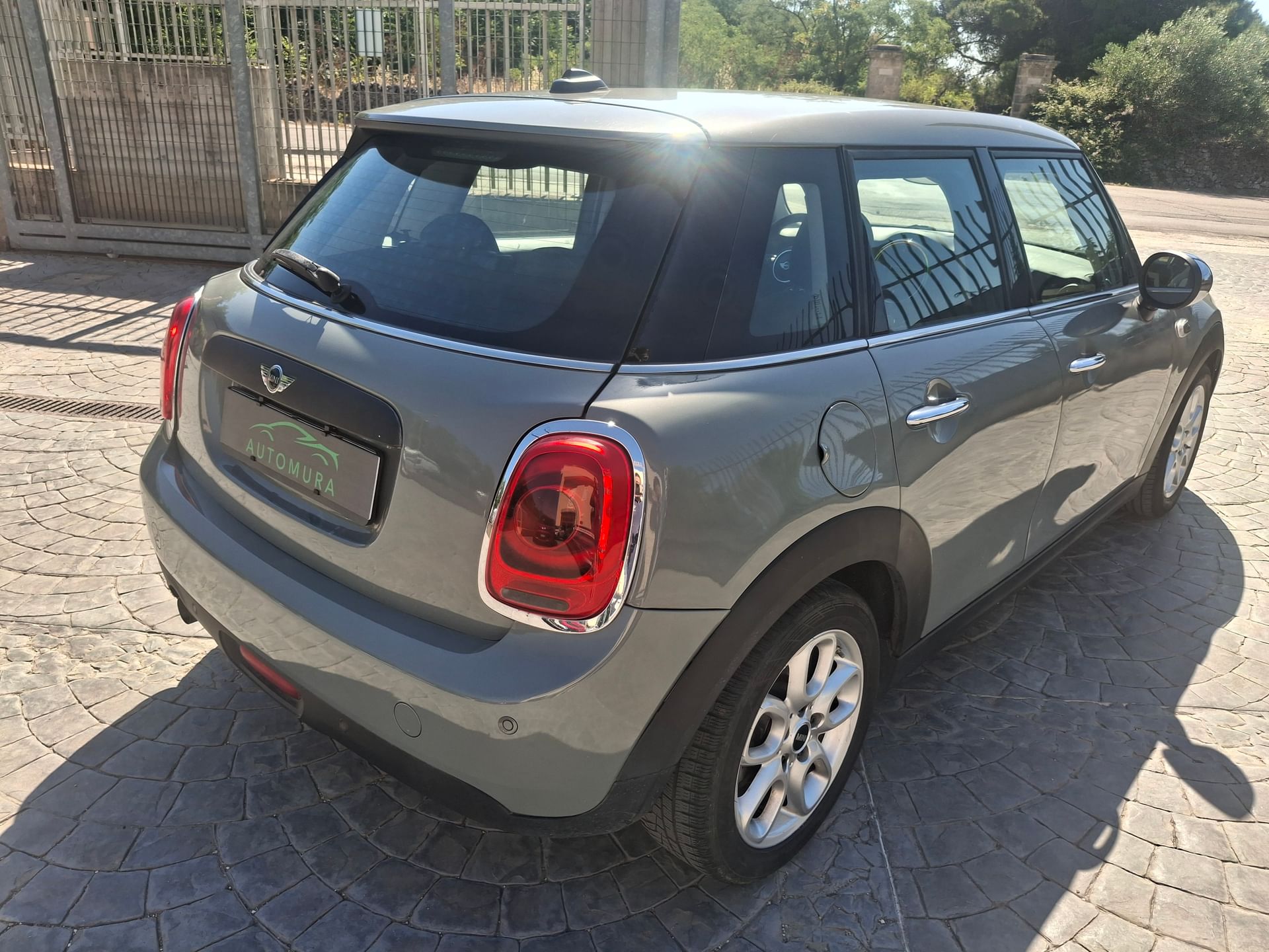 MINI One