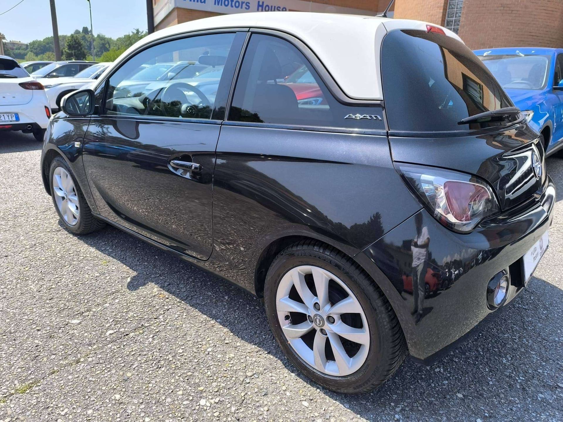 Opel Adam