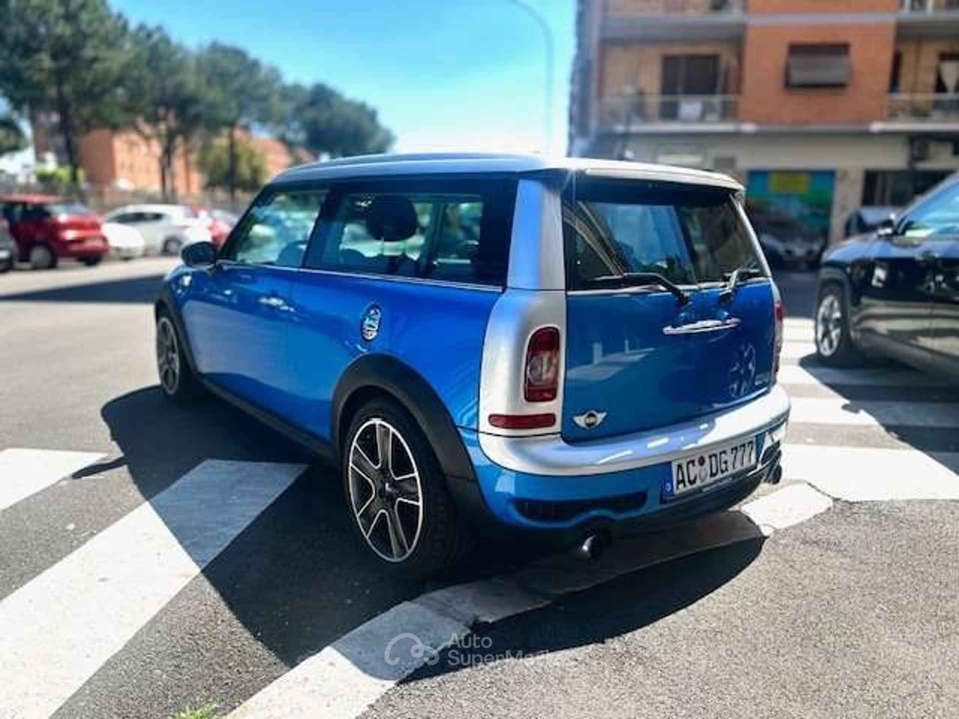 2010 Mini COOPER