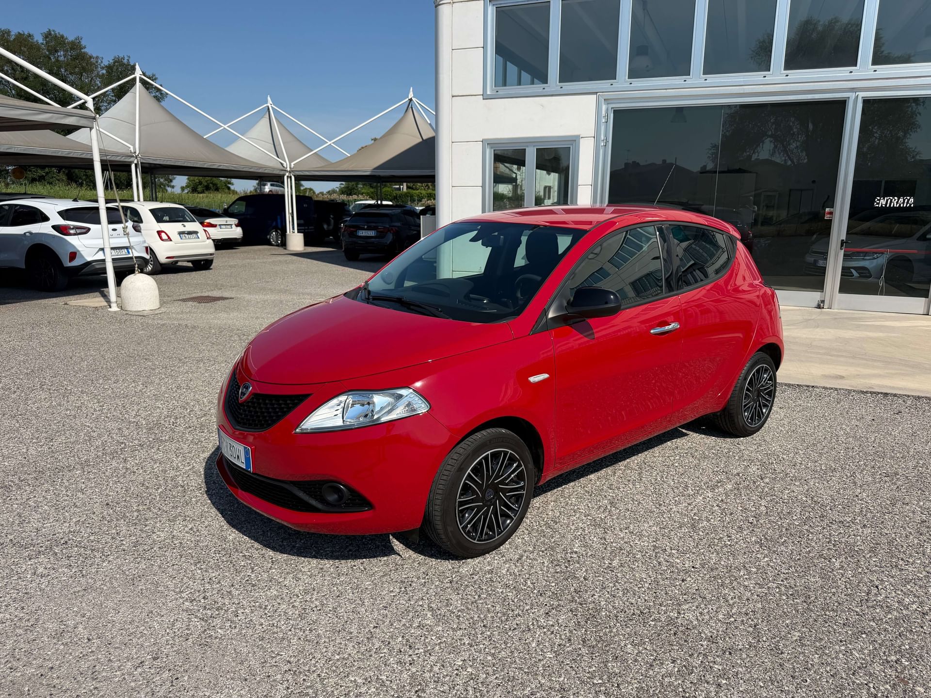 Lancia Ypsilon