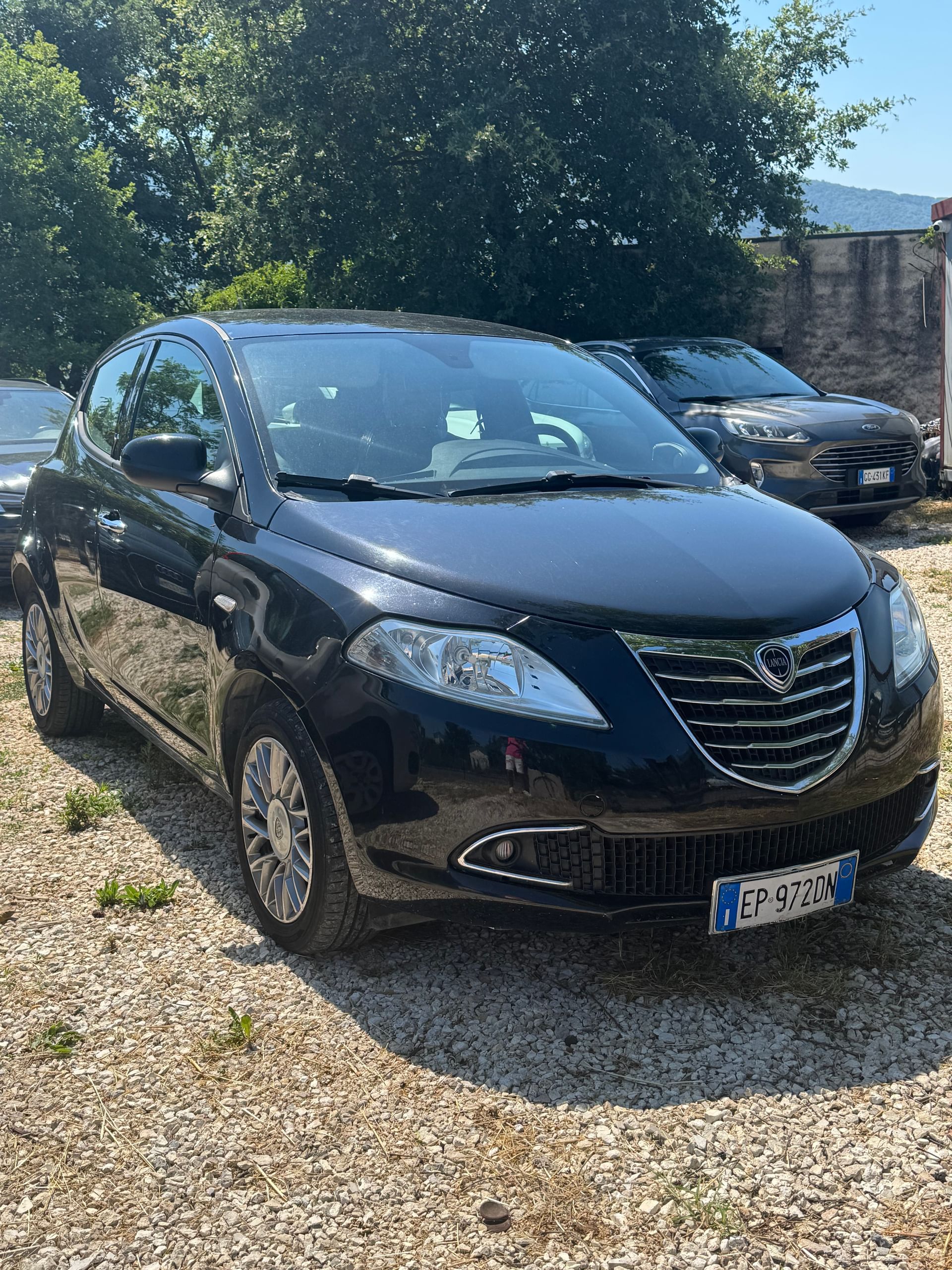 Lancia Ypsilon