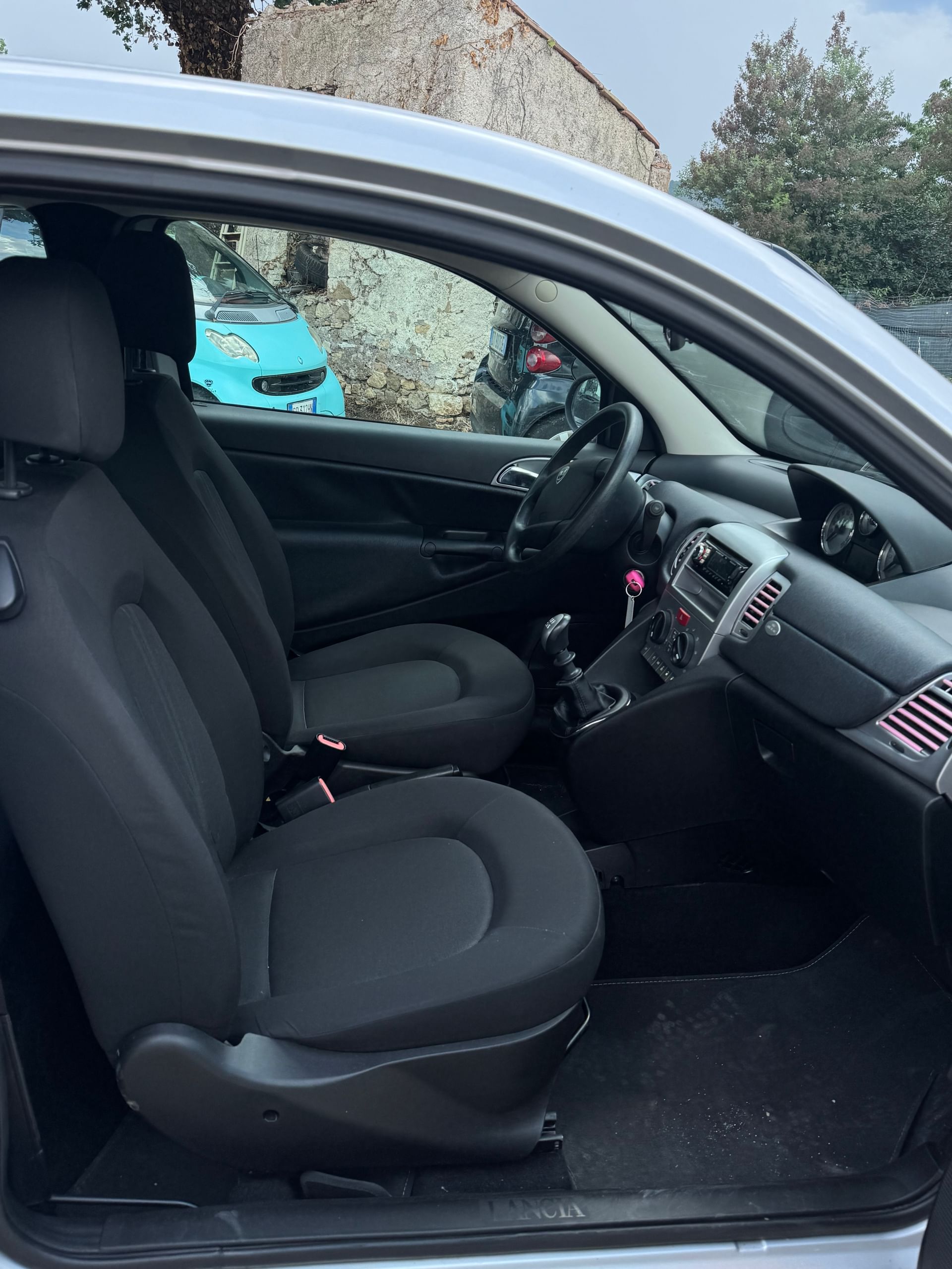 Lancia Ypsilon