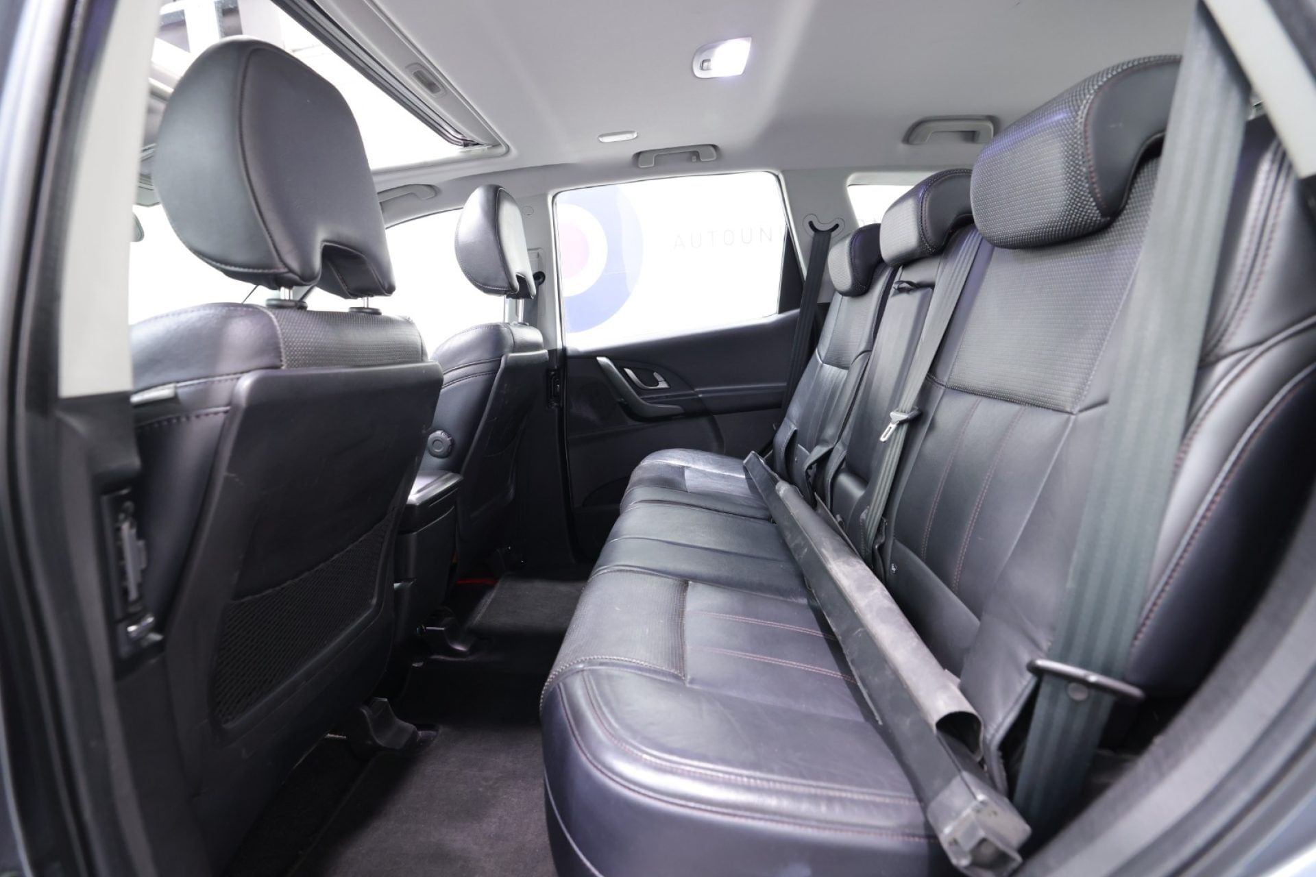 Mahindra XUV500