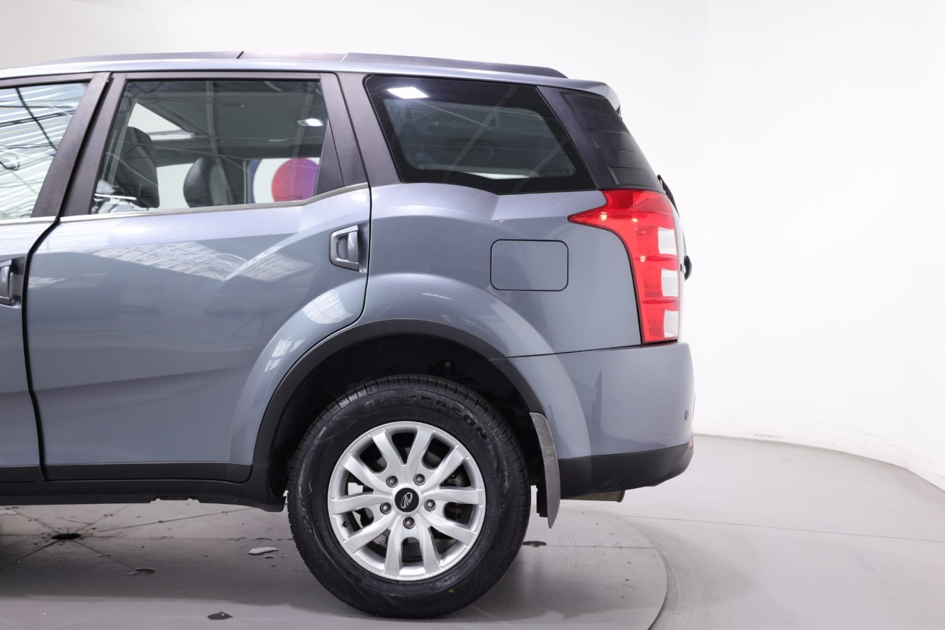 Mahindra XUV500