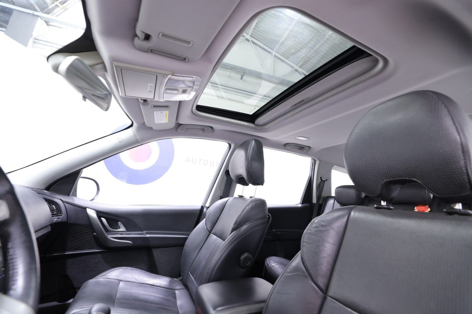 Mahindra XUV500