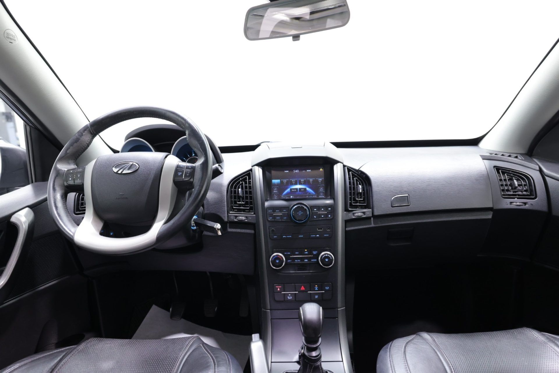 Mahindra XUV500