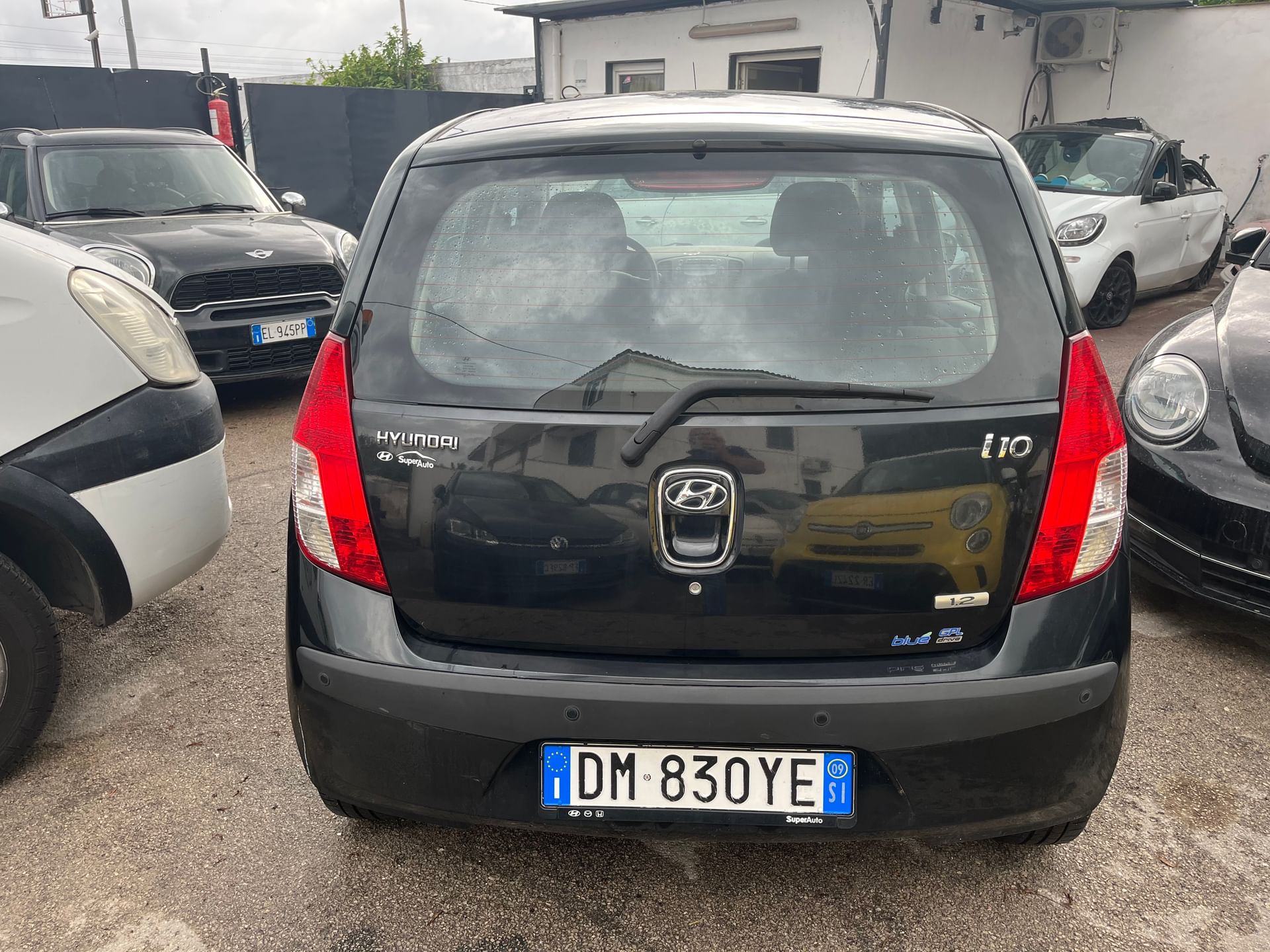 Hyundai i10