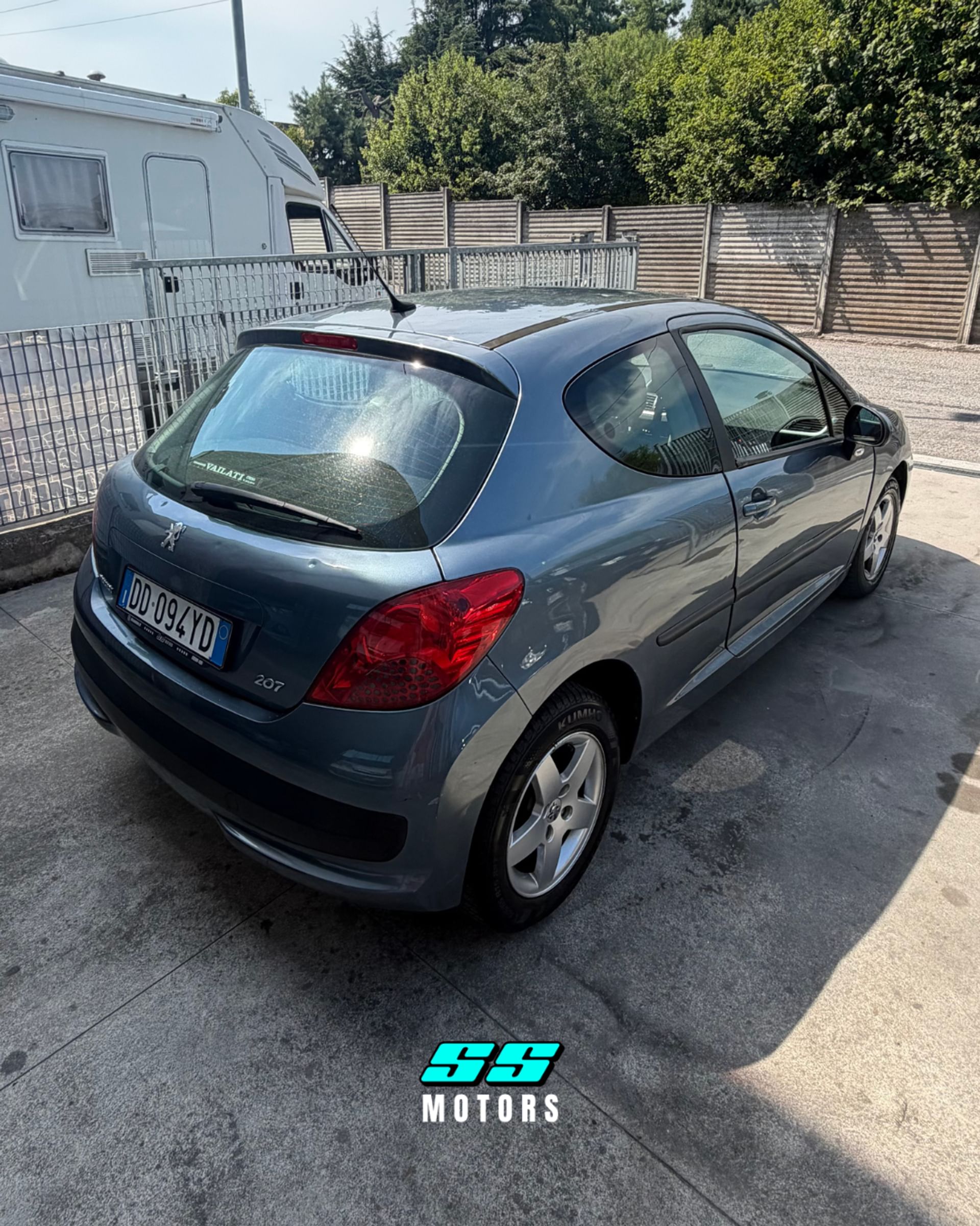 Peugeot 207