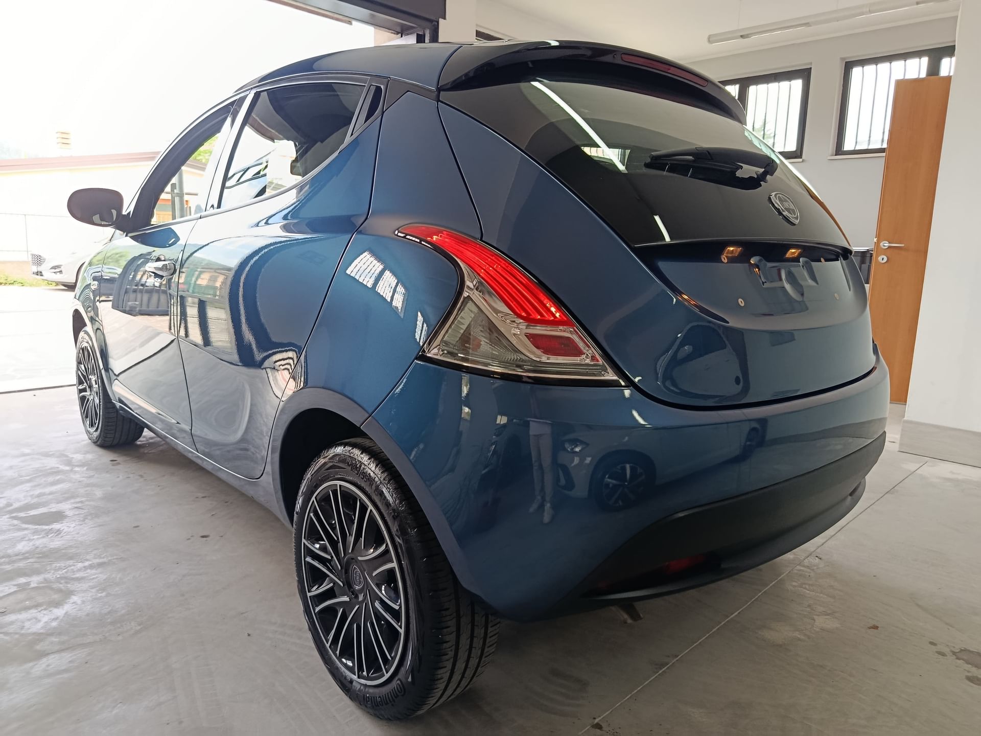 Lancia Ypsilon