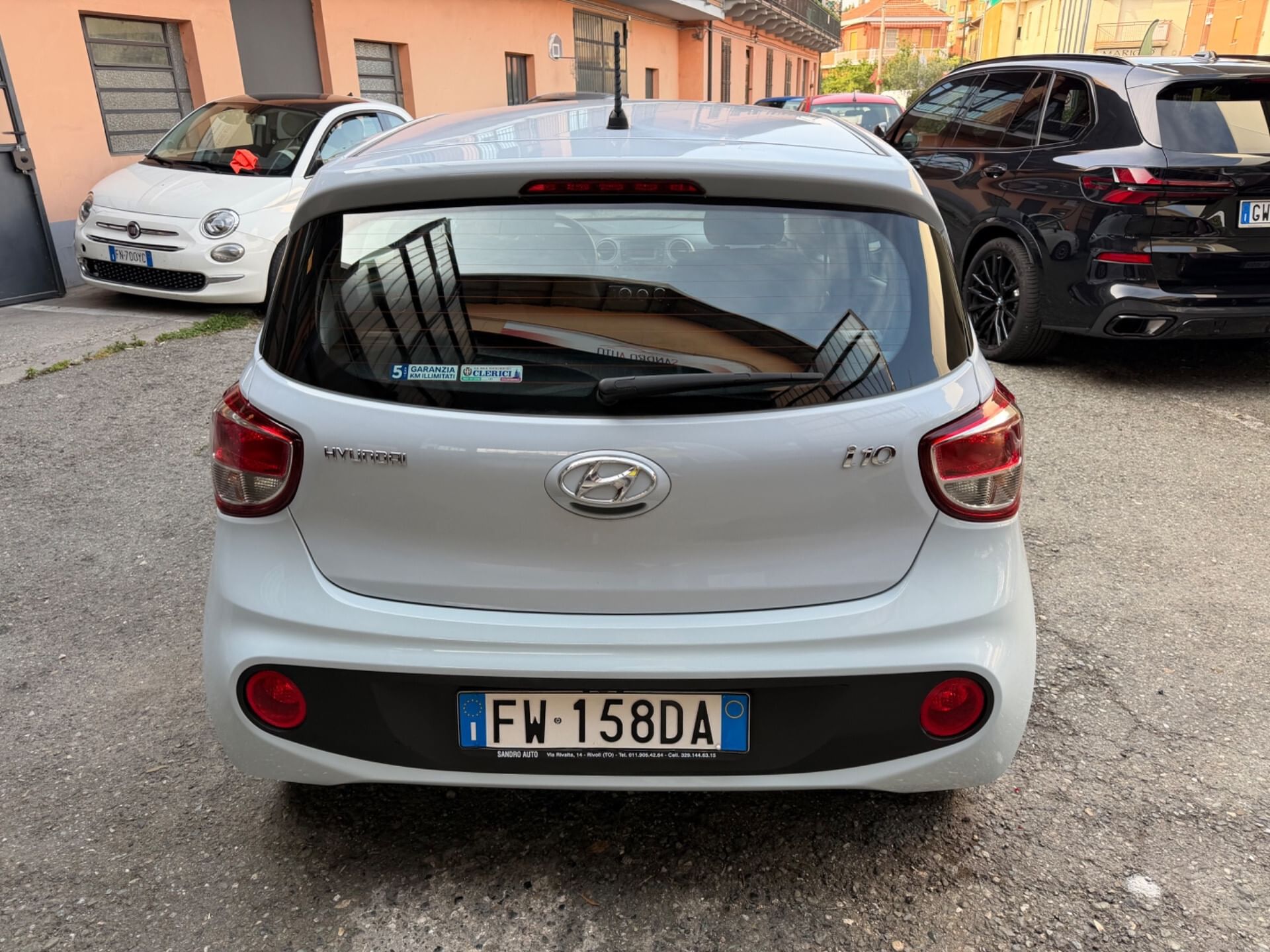Hyundai i10