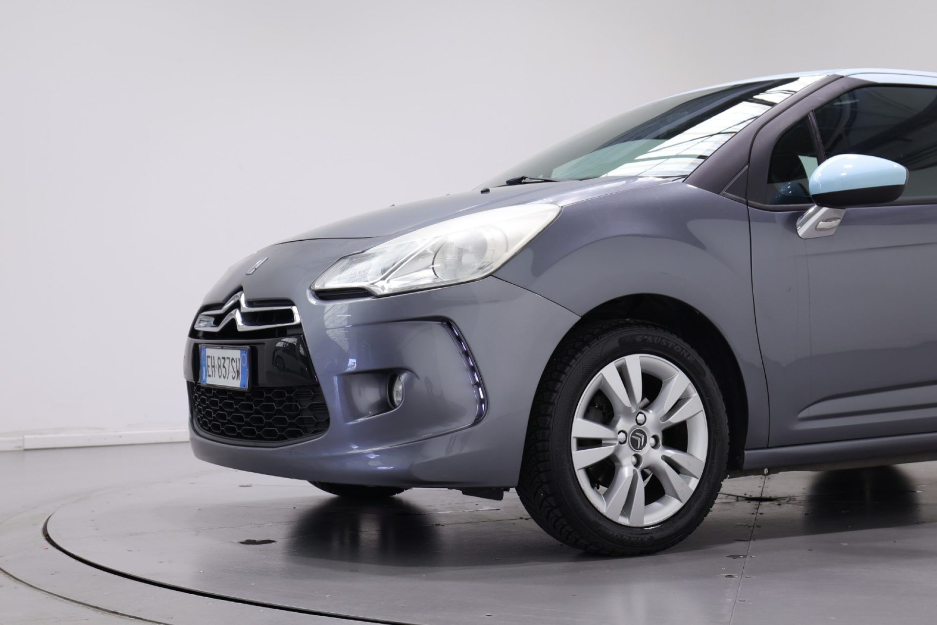 DS Automobiles DS 3