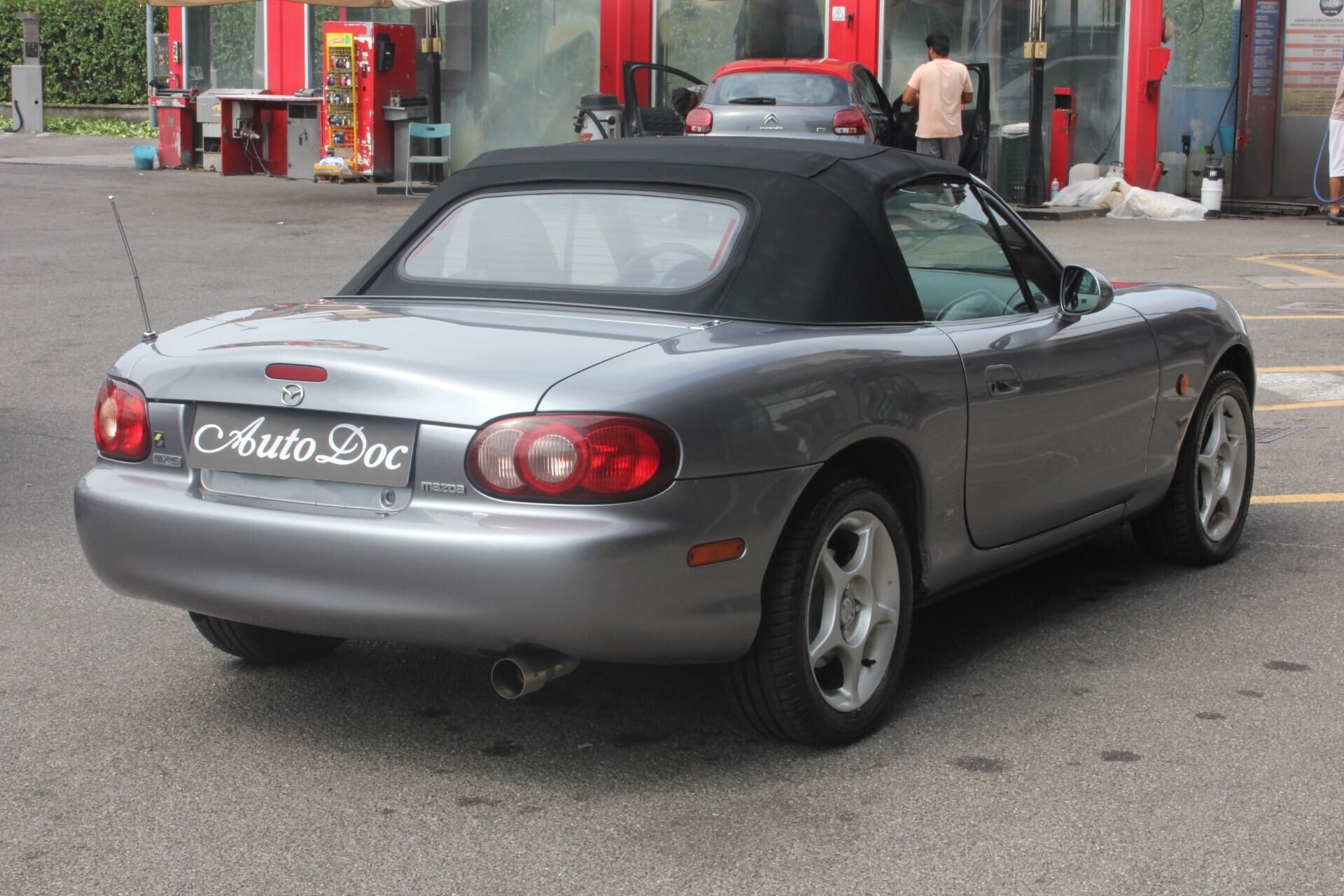 Mazda MX-5