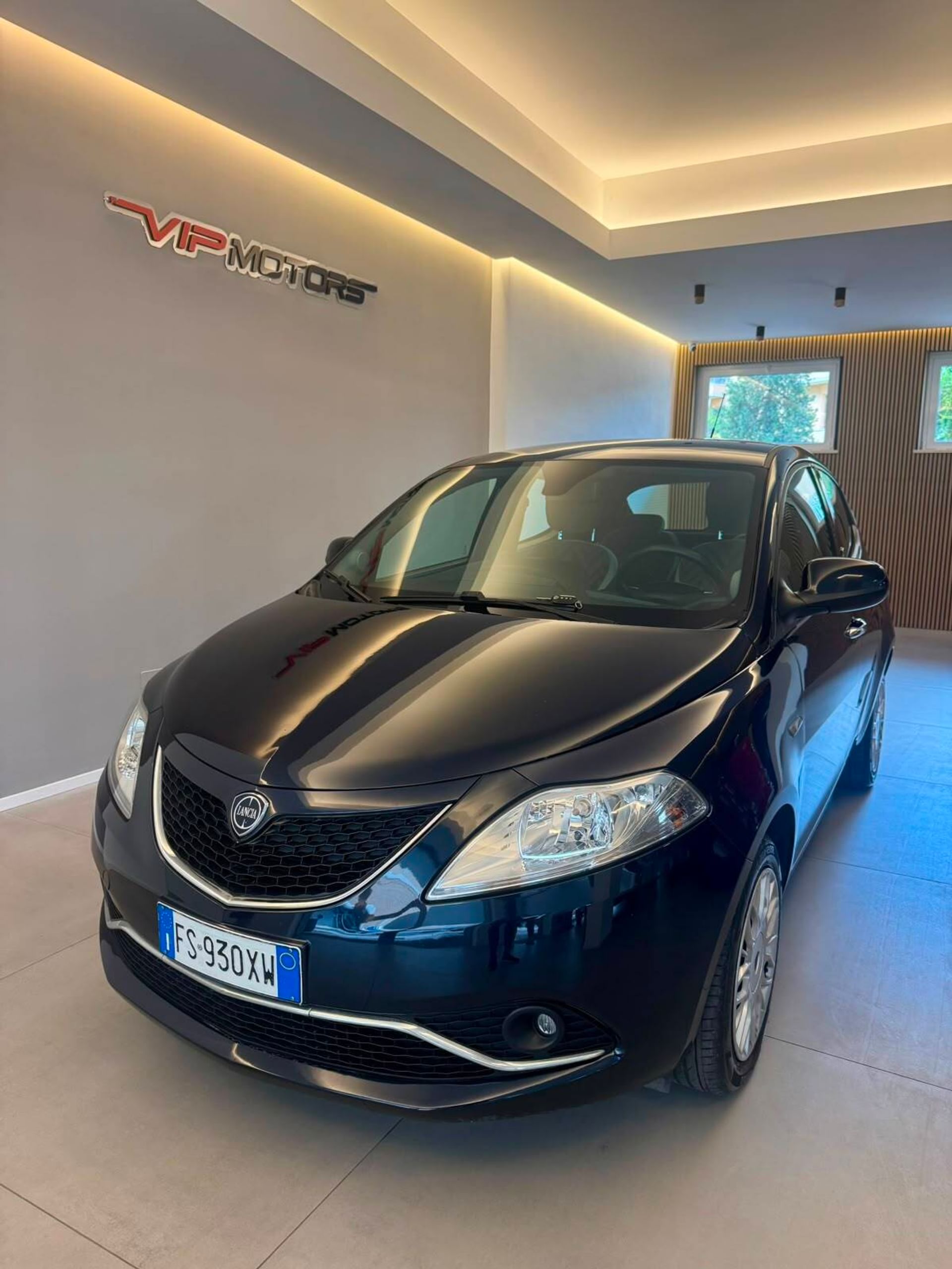Lancia Ypsilon