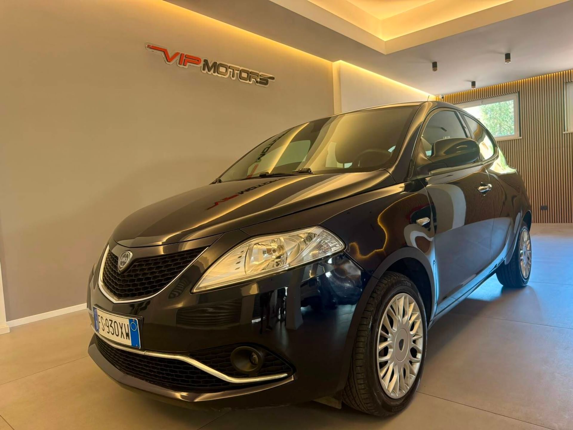 Lancia Ypsilon