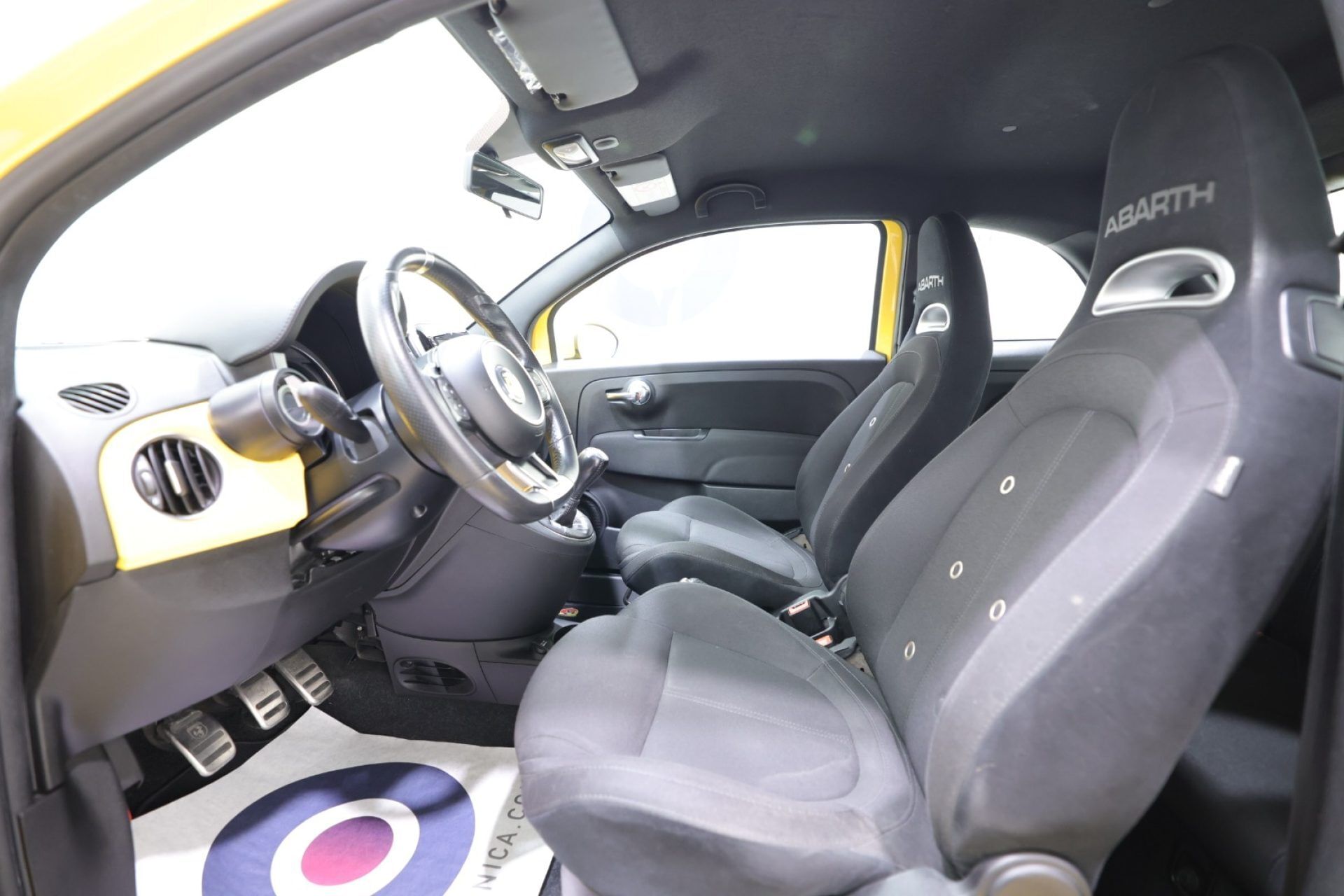 Abarth 595