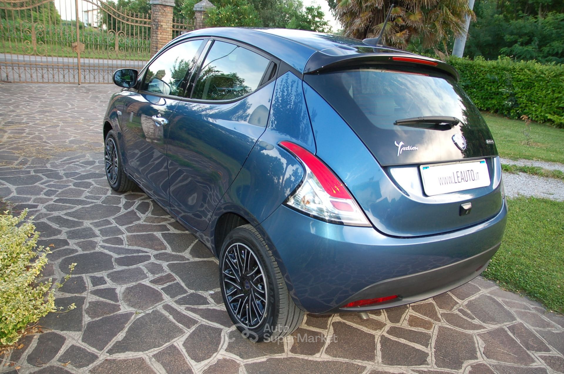 Lancia Ypsilon 1.0 FireFly hybrid Gold PLUS, Telecamera Posteriore