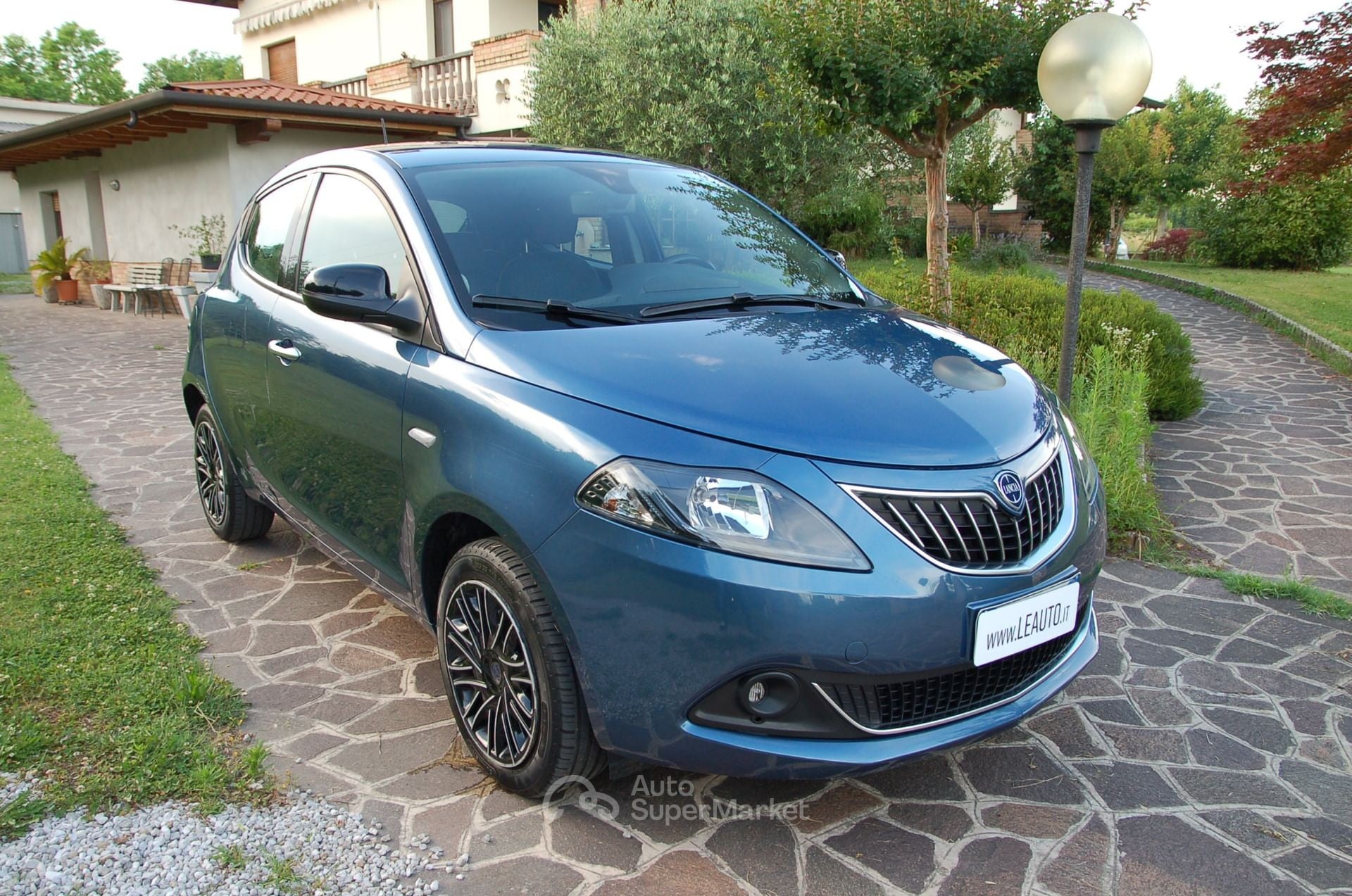 Lancia Ypsilon 1.0 FireFly hybrid Gold PLUS, Telecamera Posteriore