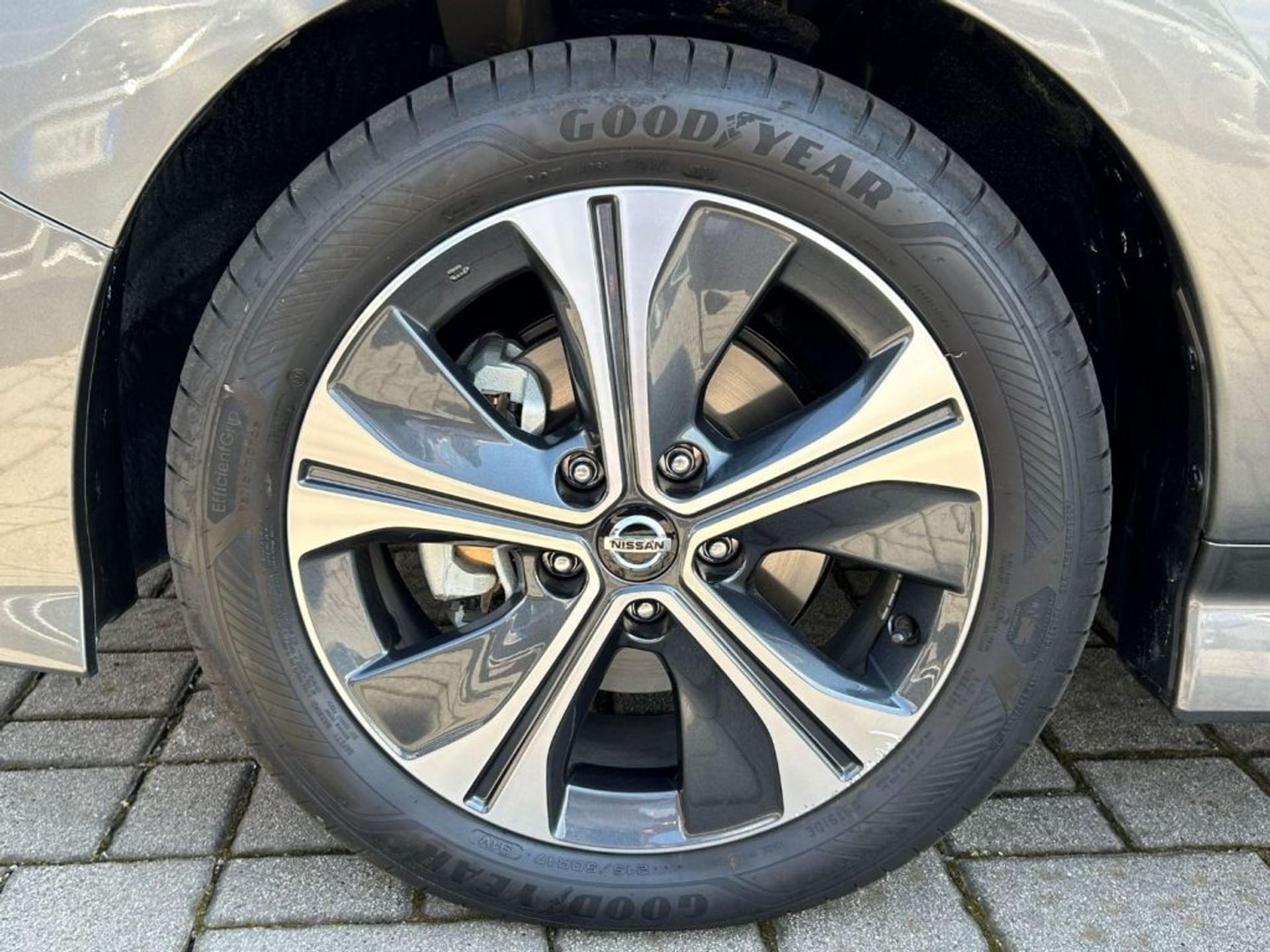 Nissan 40 kWh - Gomme