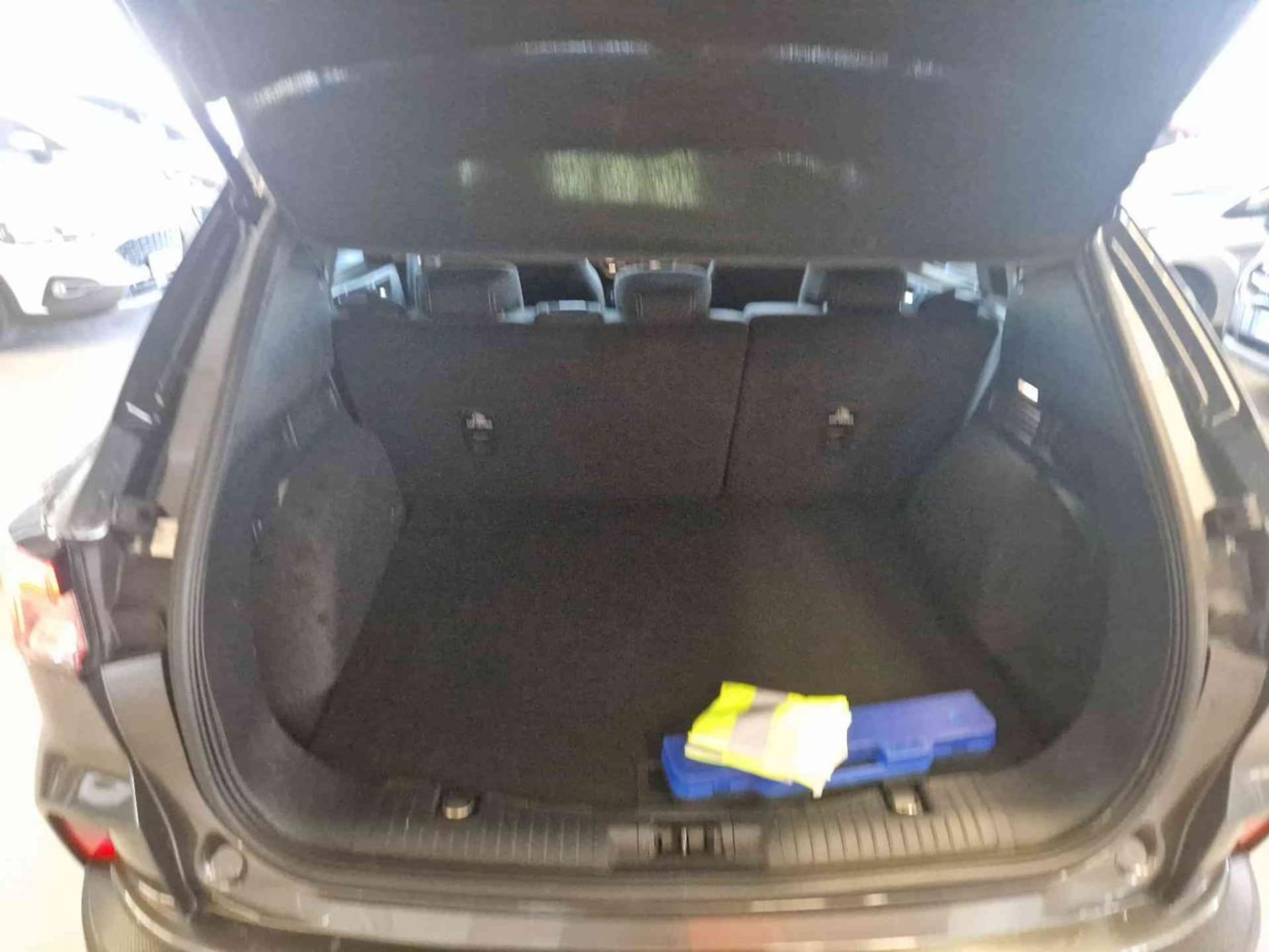 Ford 1.5 - Interno baule