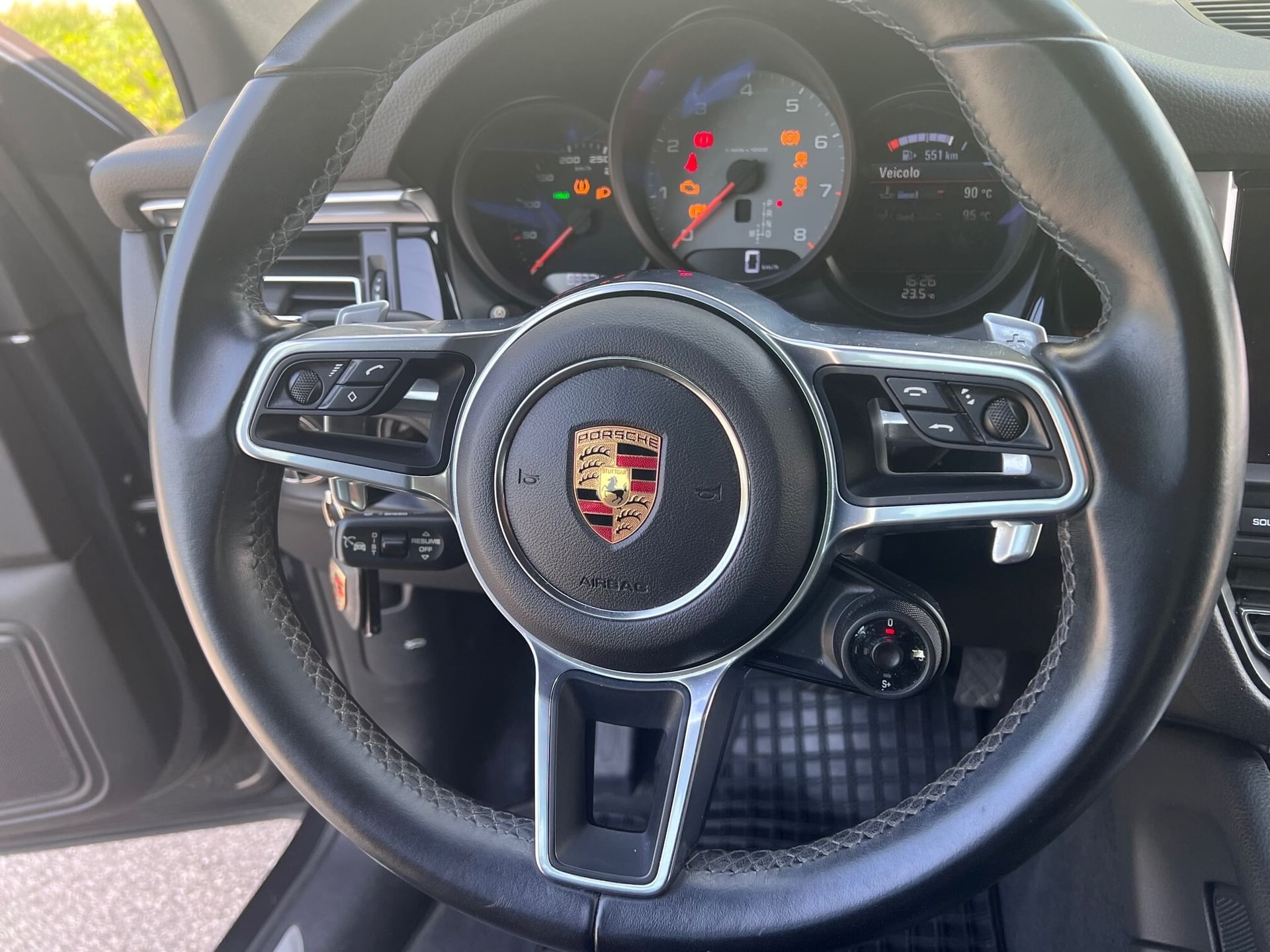 Porsche Macan - Volante
