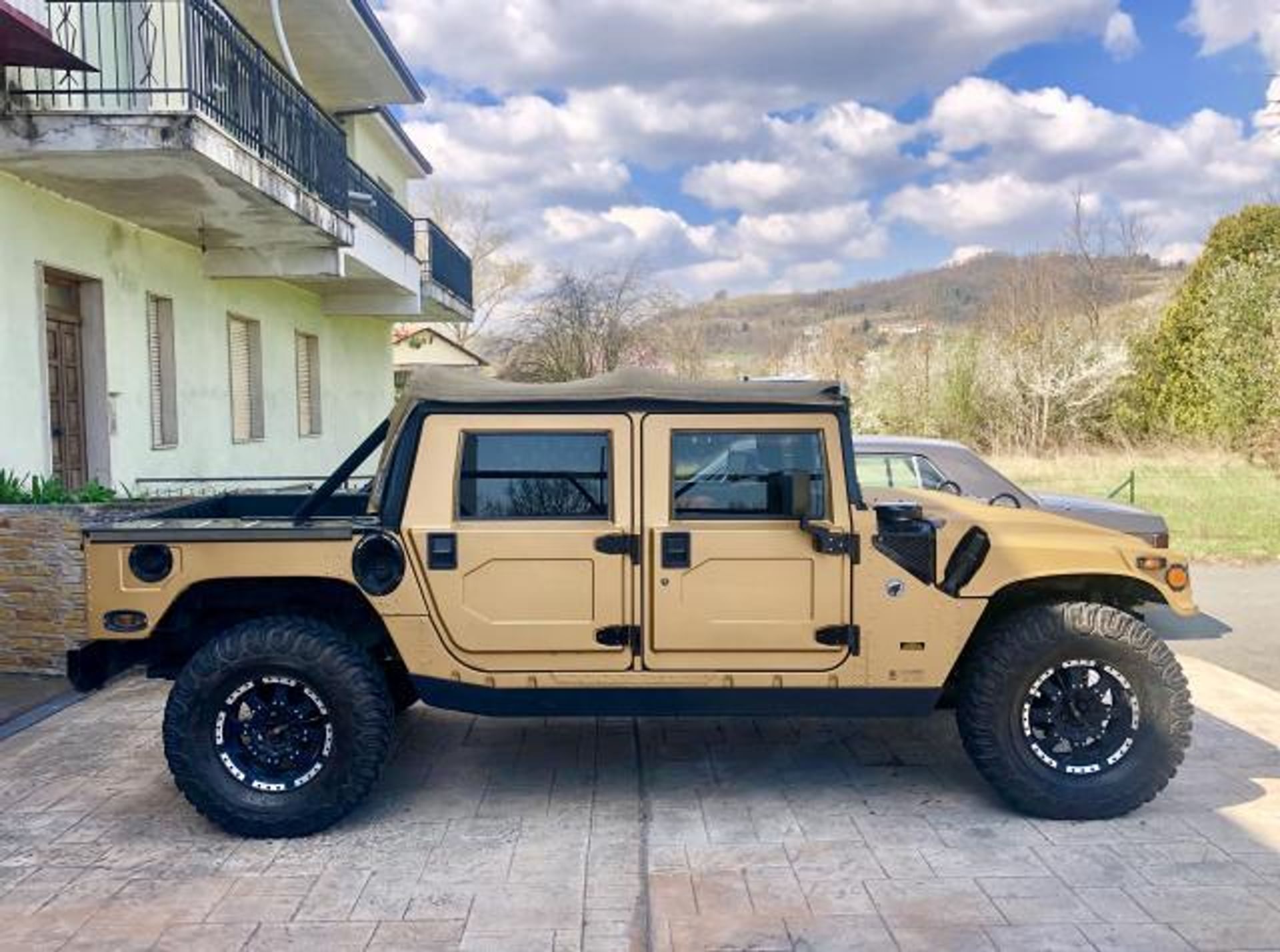 Hummer H1