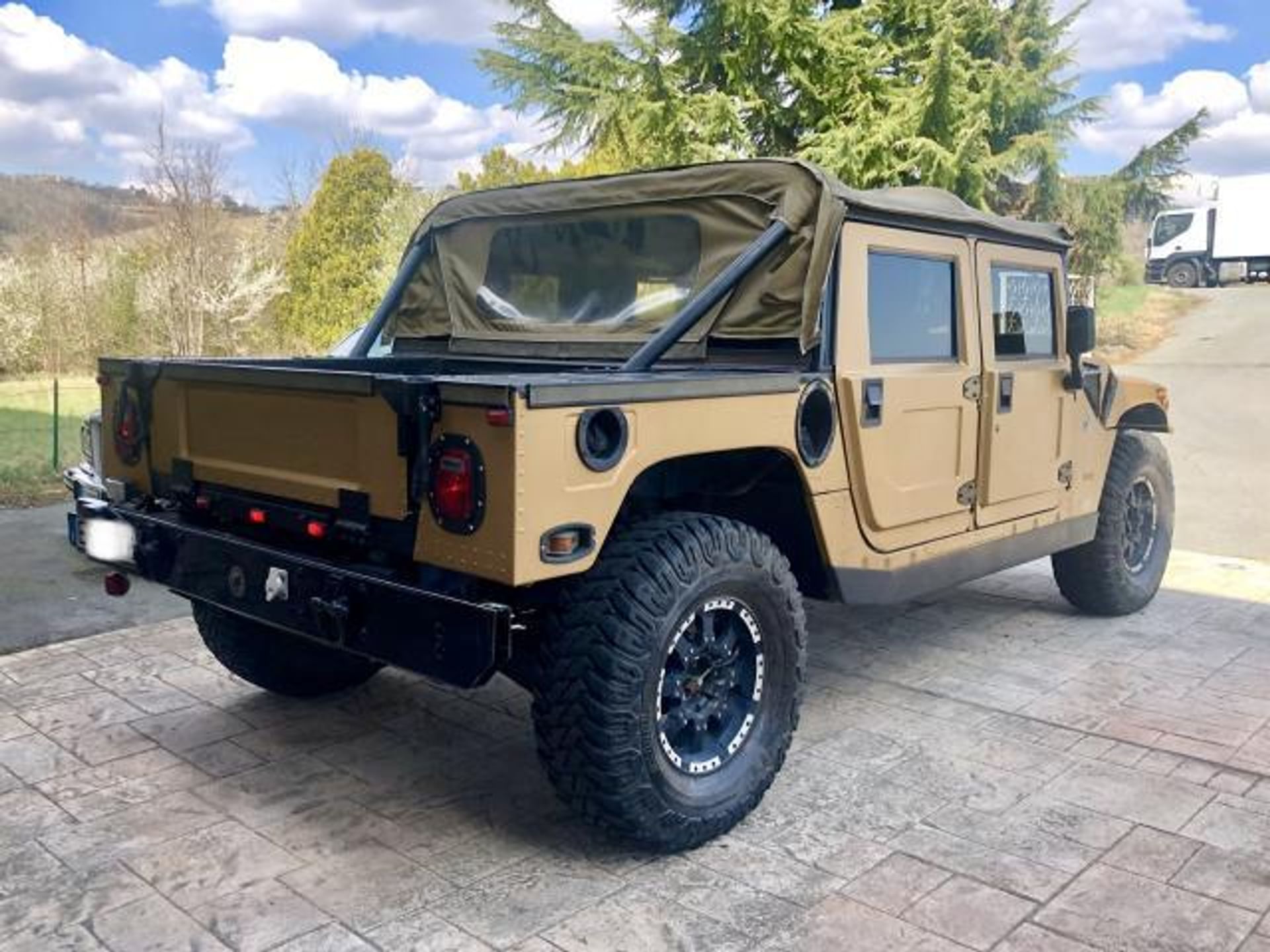 Hummer H1