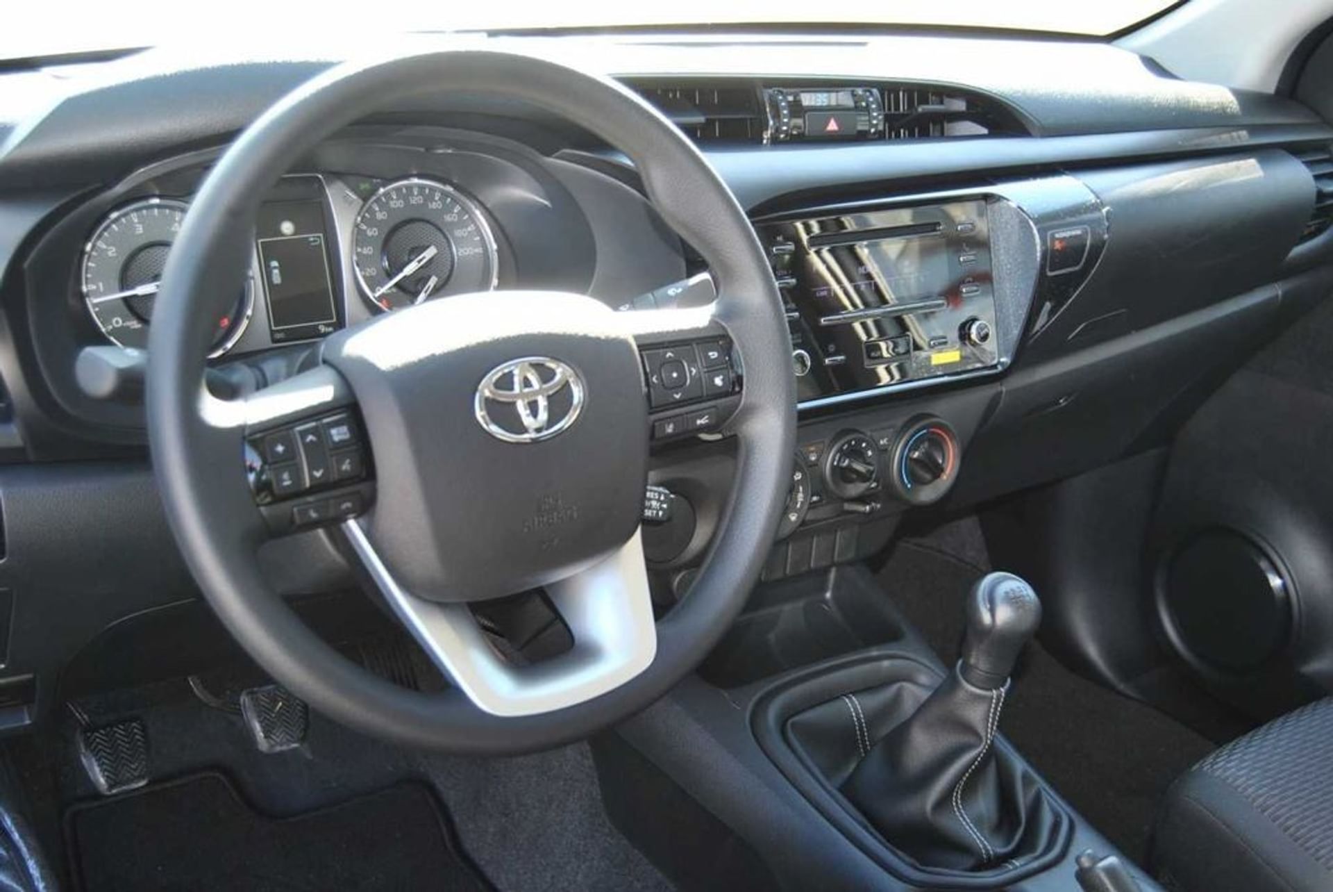Toyota Hilux 2.4 D-4D